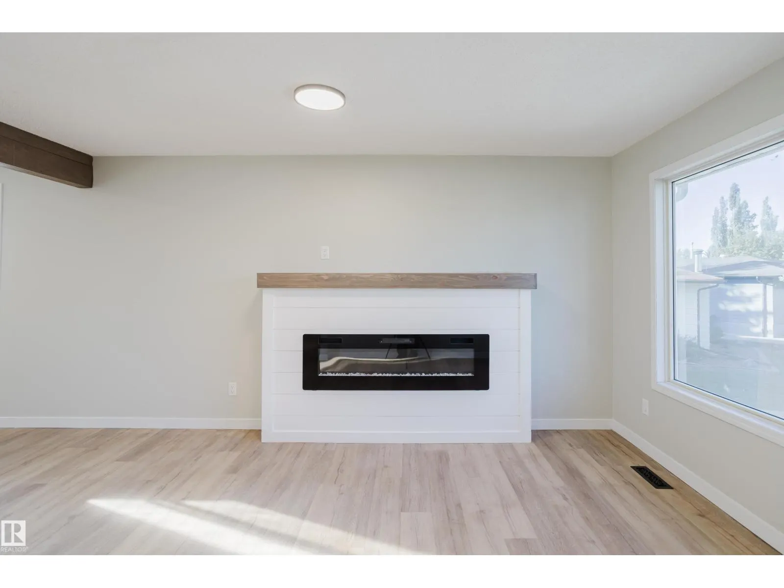 6303 179 ST NW