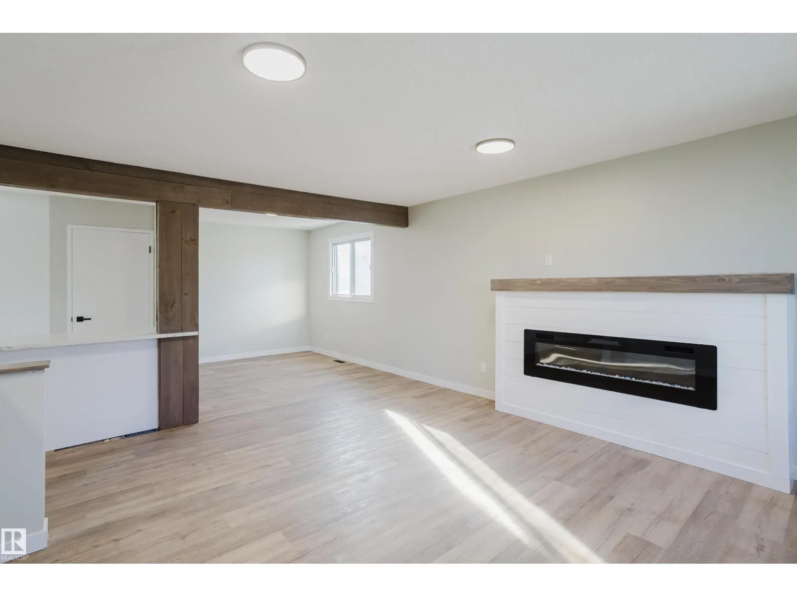 6303 179 ST NW