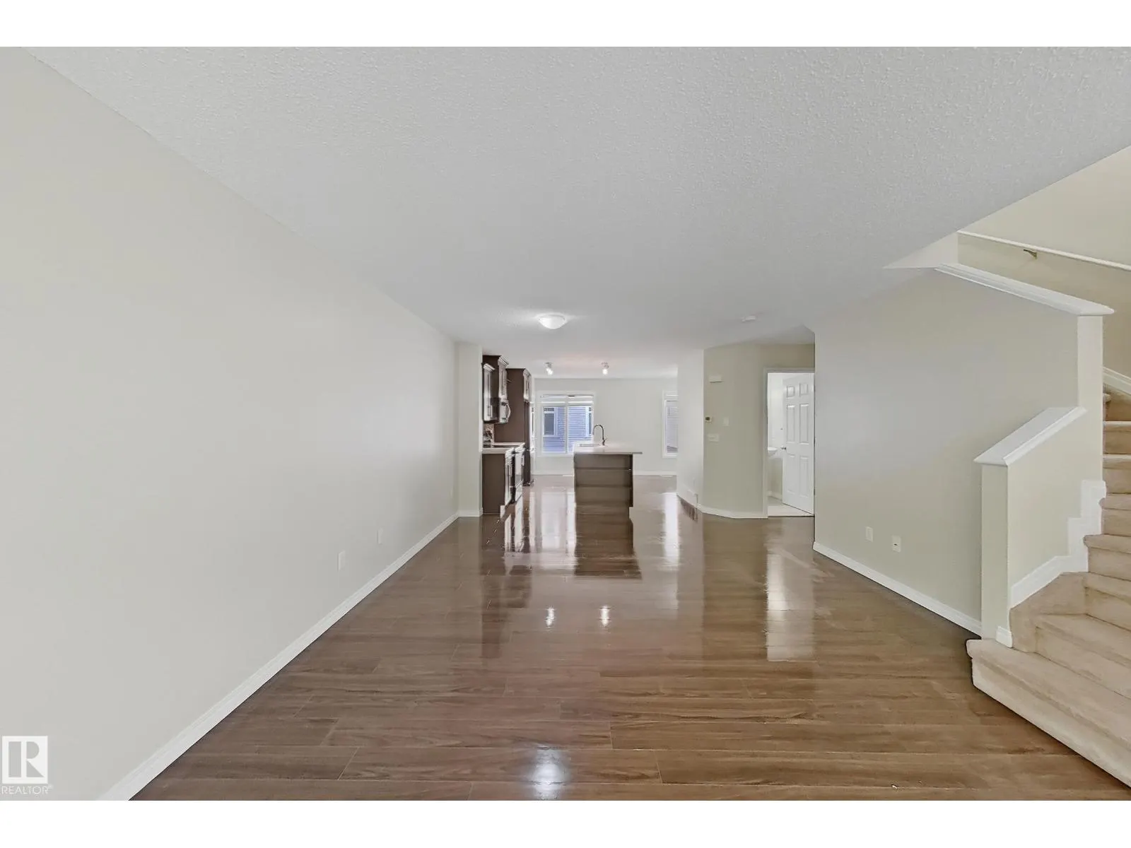 #150 1804 70 ST SW
