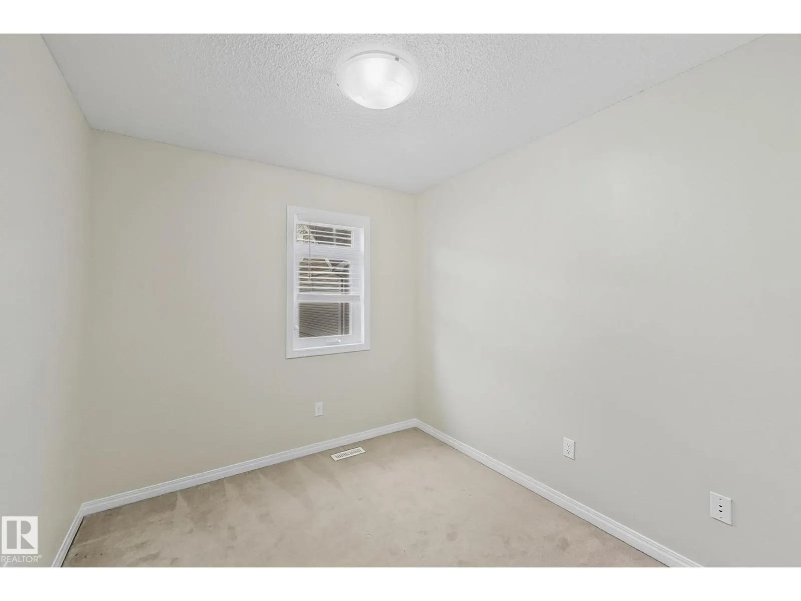 #150 1804 70 ST SW