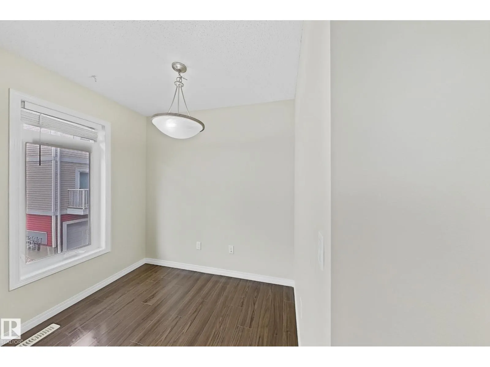 #150 1804 70 ST SW
