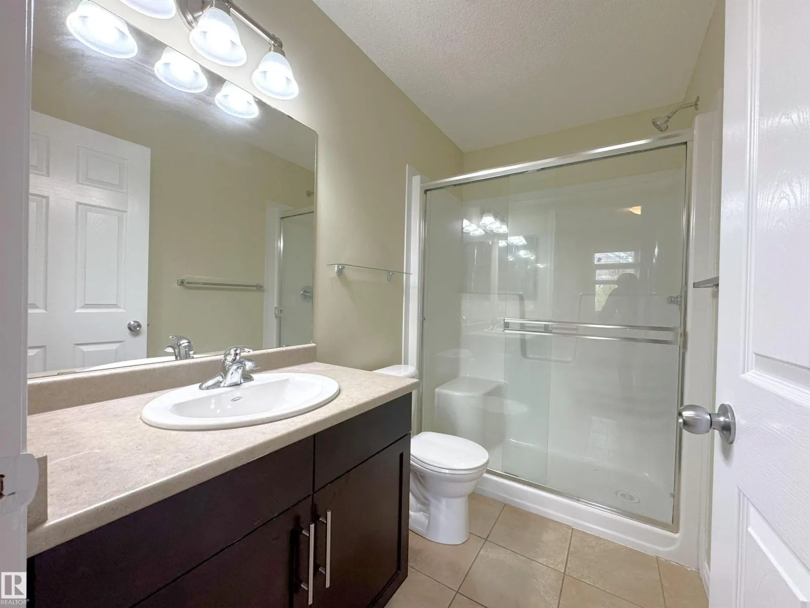#150 1804 70 ST SW
