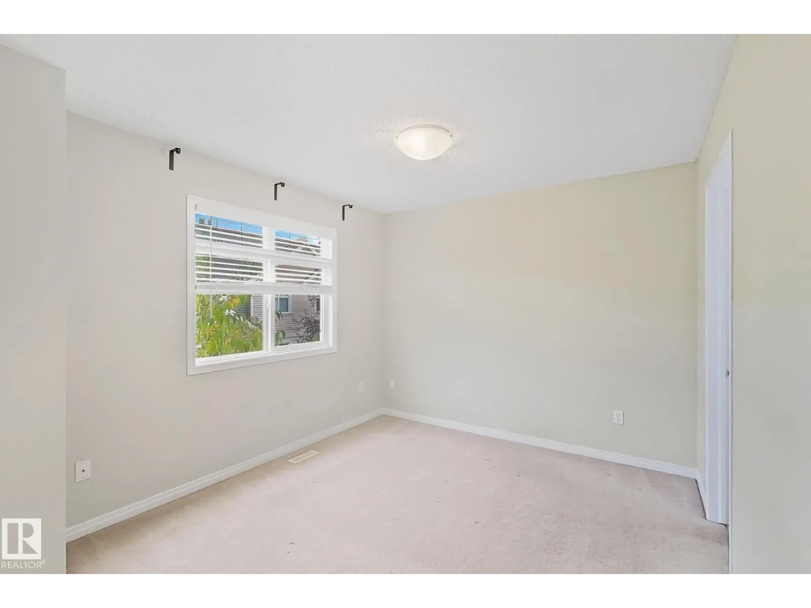 #150 1804 70 ST SW