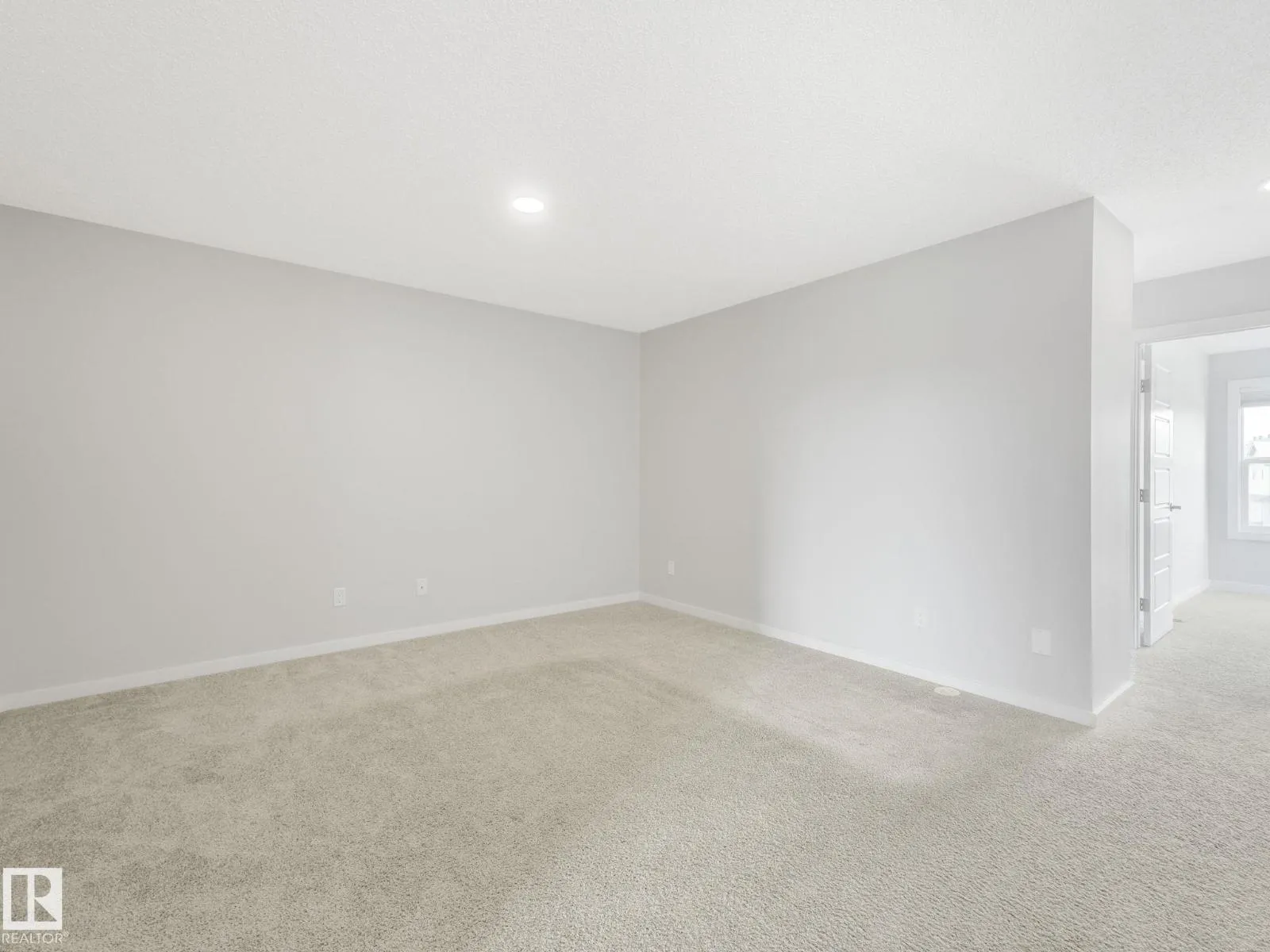 1407 DARBY GREEN GR SW
