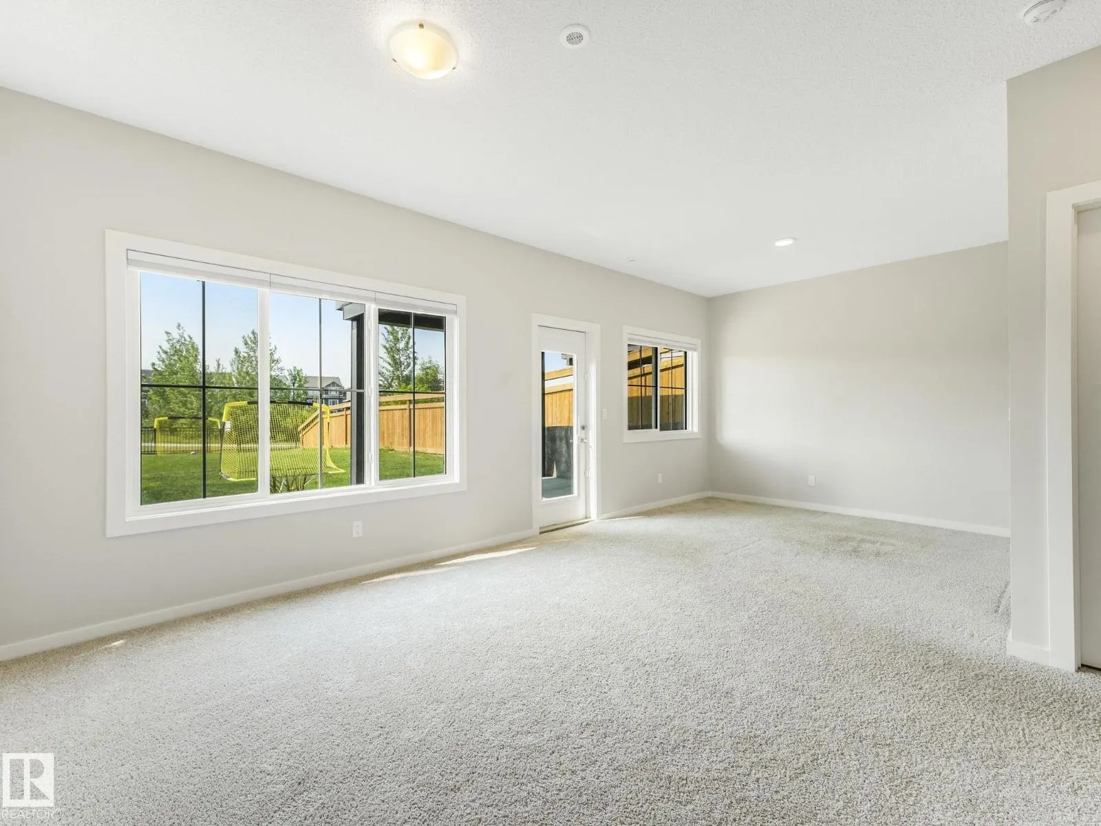 1407 DARBY GREEN GR SW