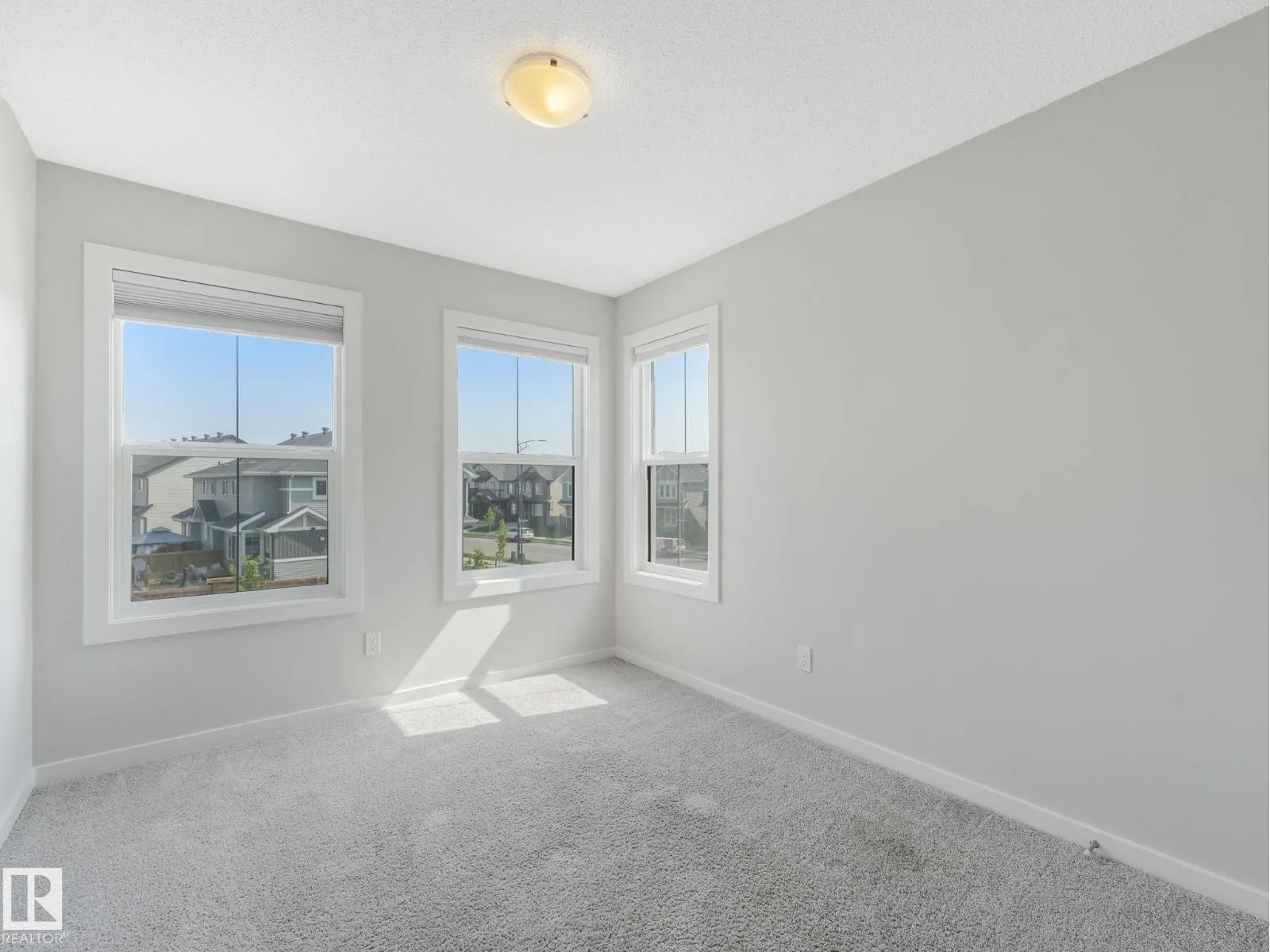 1407 DARBY GREEN GR SW