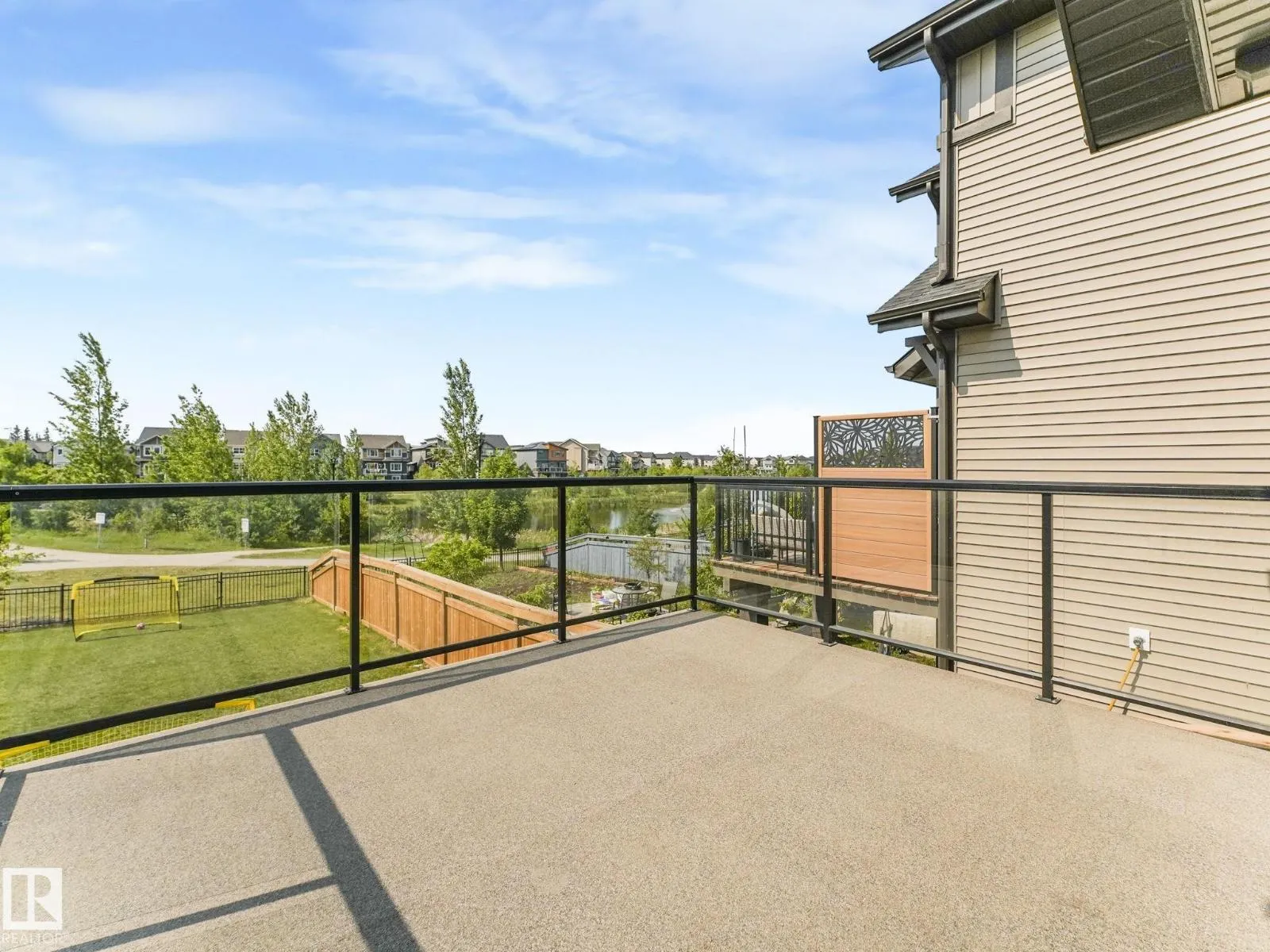 1407 DARBY GREEN GR SW