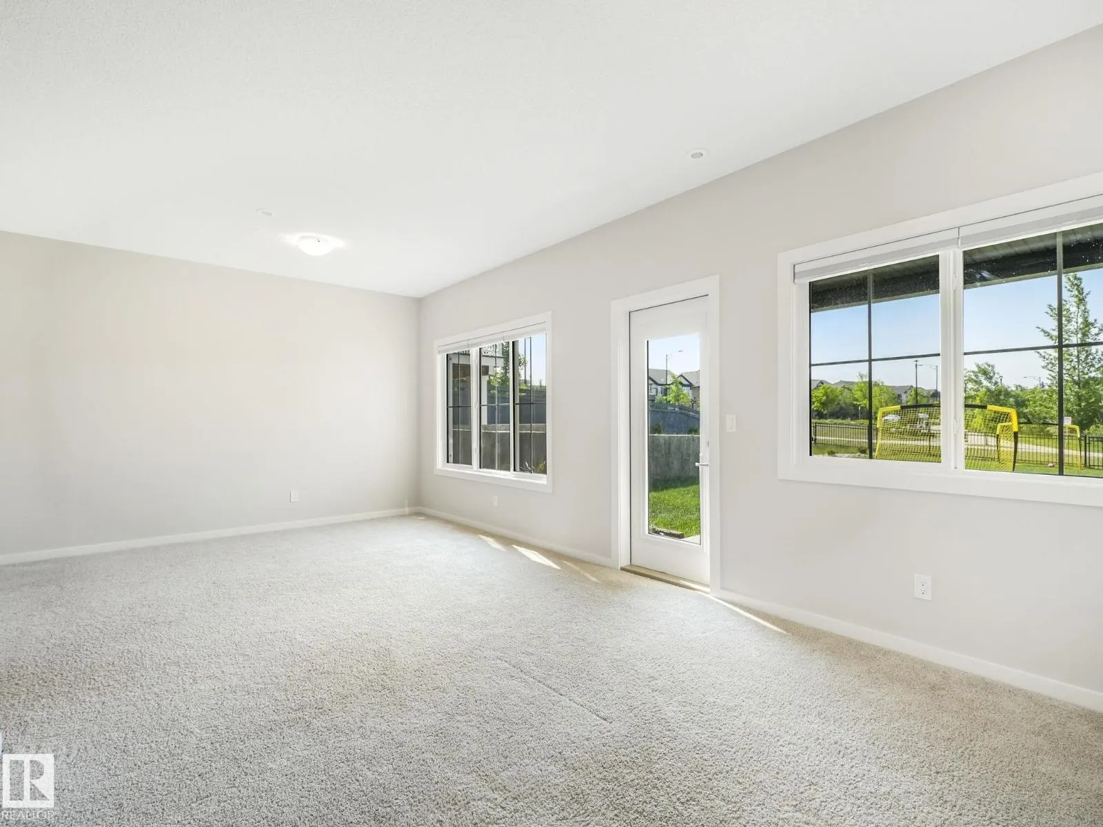 1407 DARBY GREEN GR SW