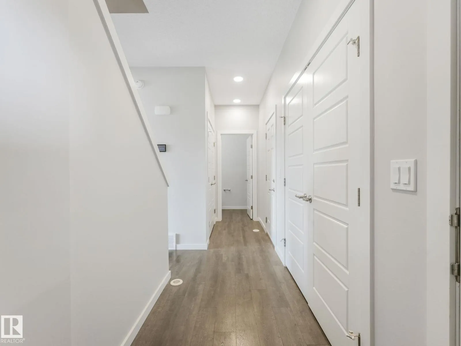 1407 DARBY GREEN GR SW
