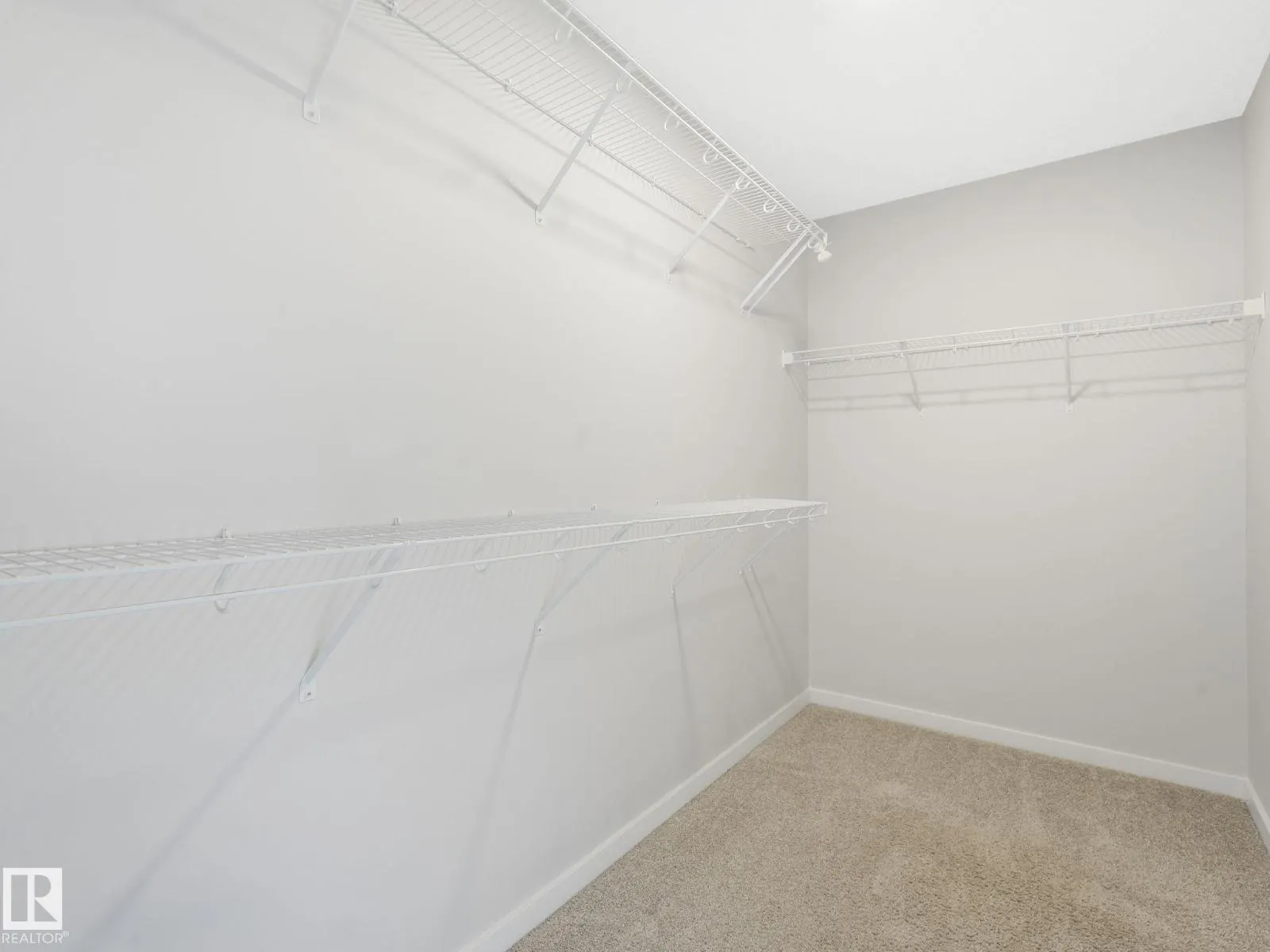 1407 DARBY GREEN GR SW