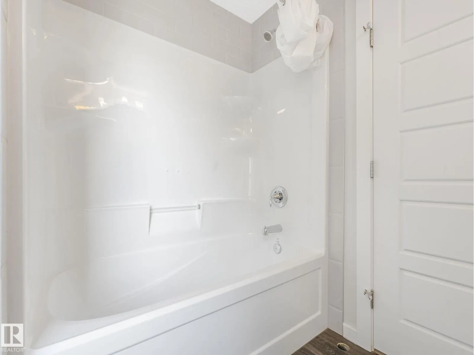 1407 DARBY GREEN GR SW