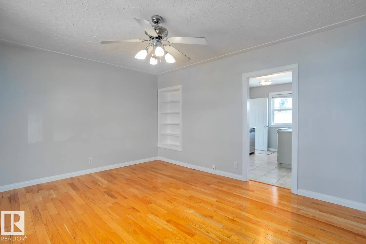 13031 116 ST NW