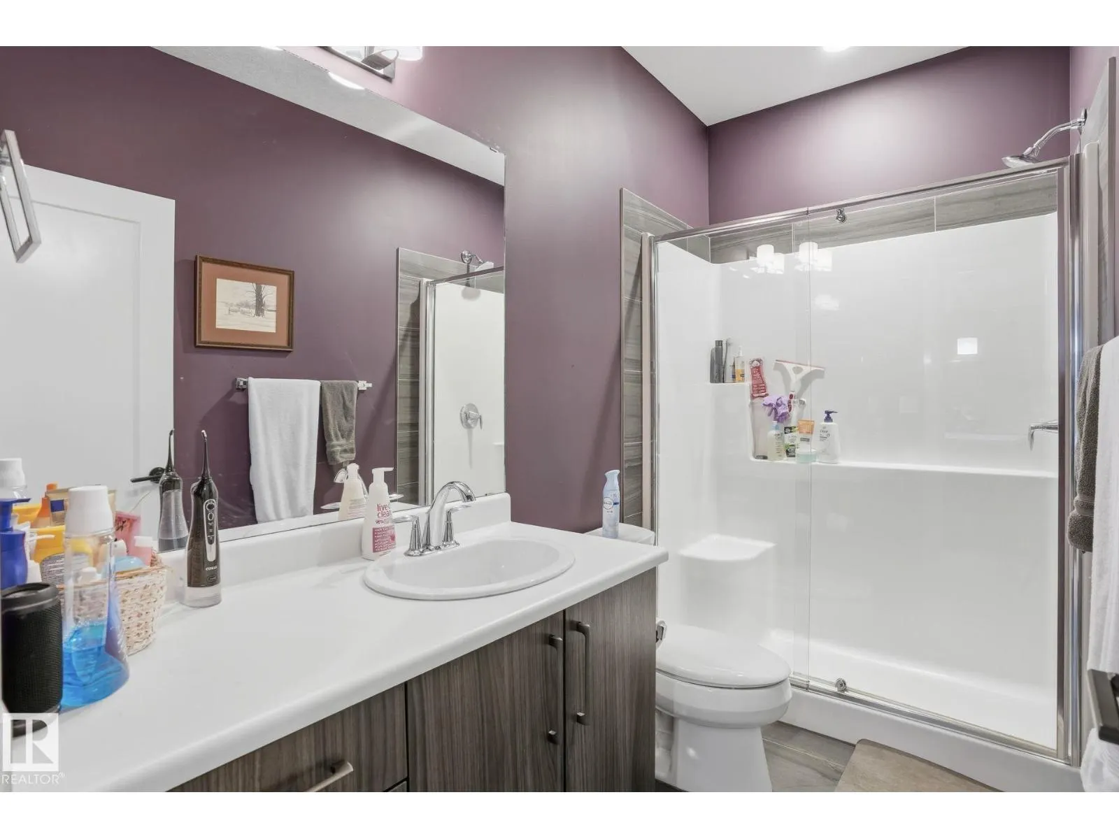 11121 81 AV NW
