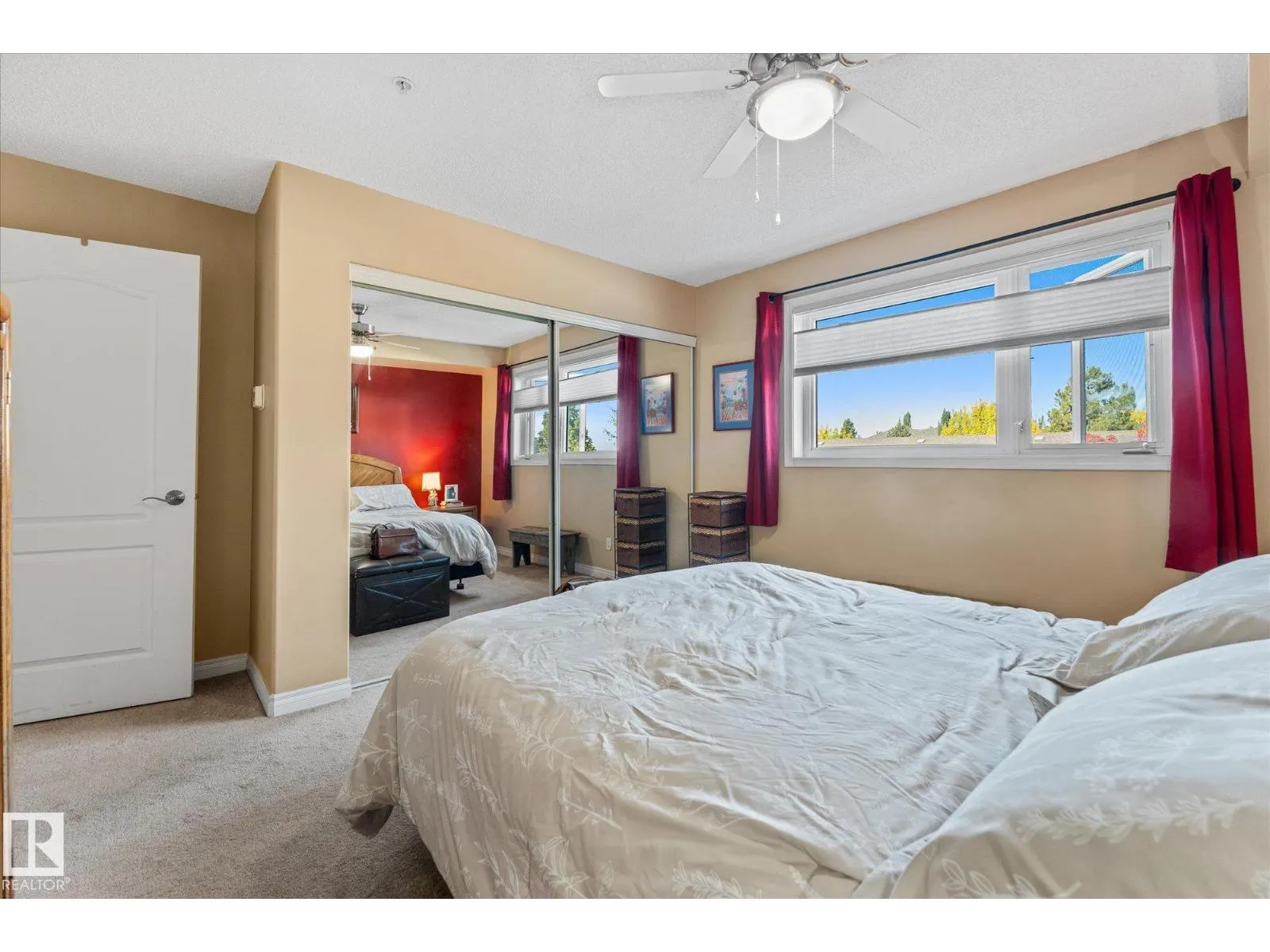 #203 160 KINGSWOOD BV