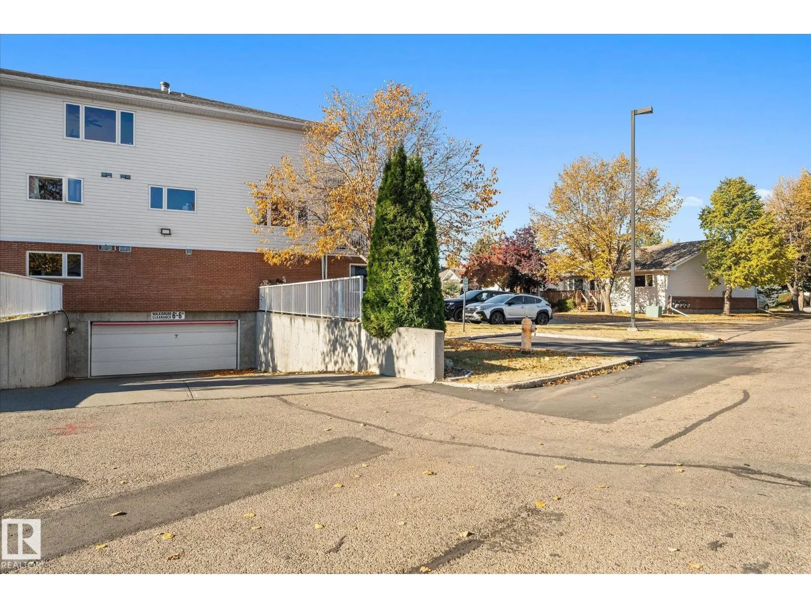 #203 160 KINGSWOOD BV