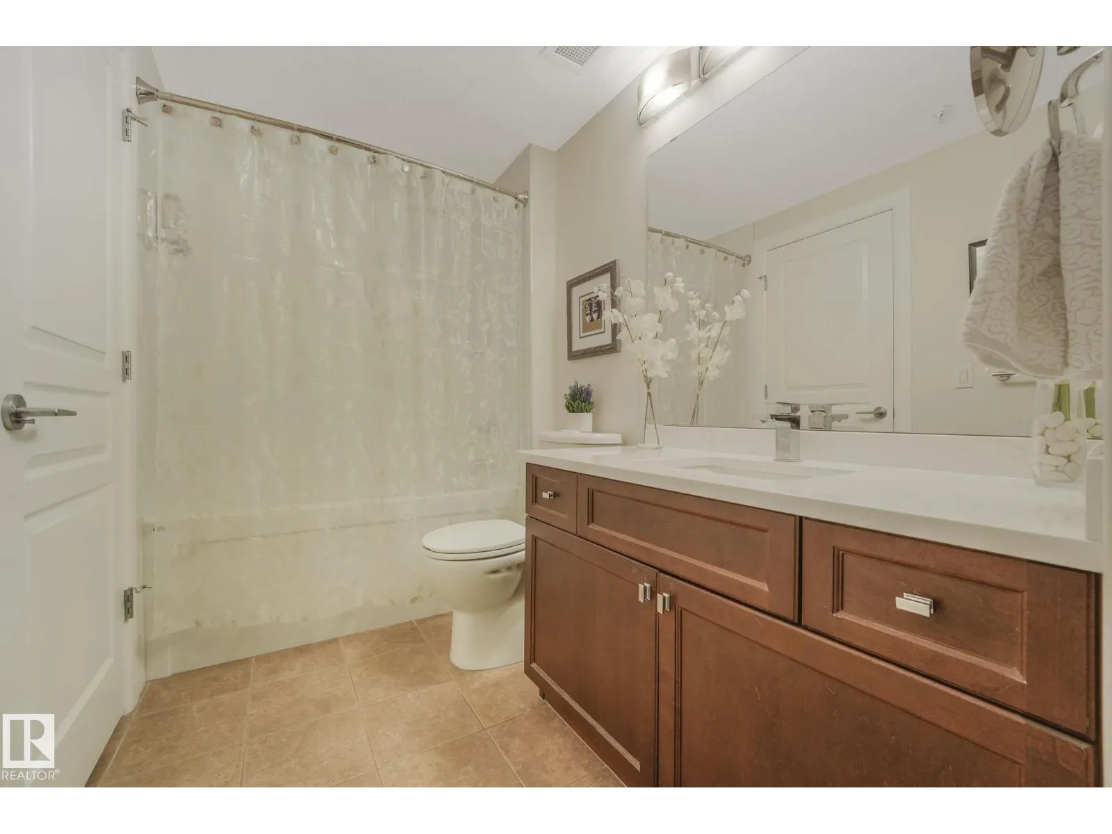 #112 500 PALISADES WY