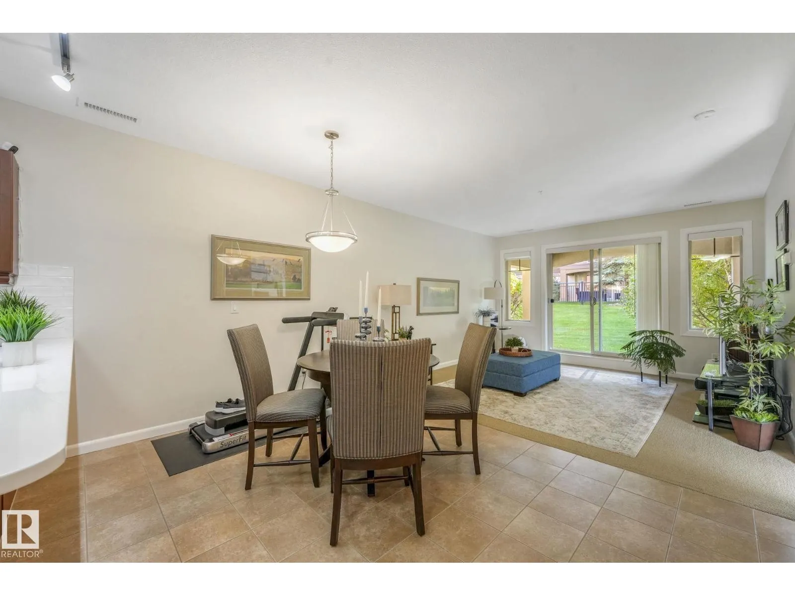 #112 500 PALISADES WY