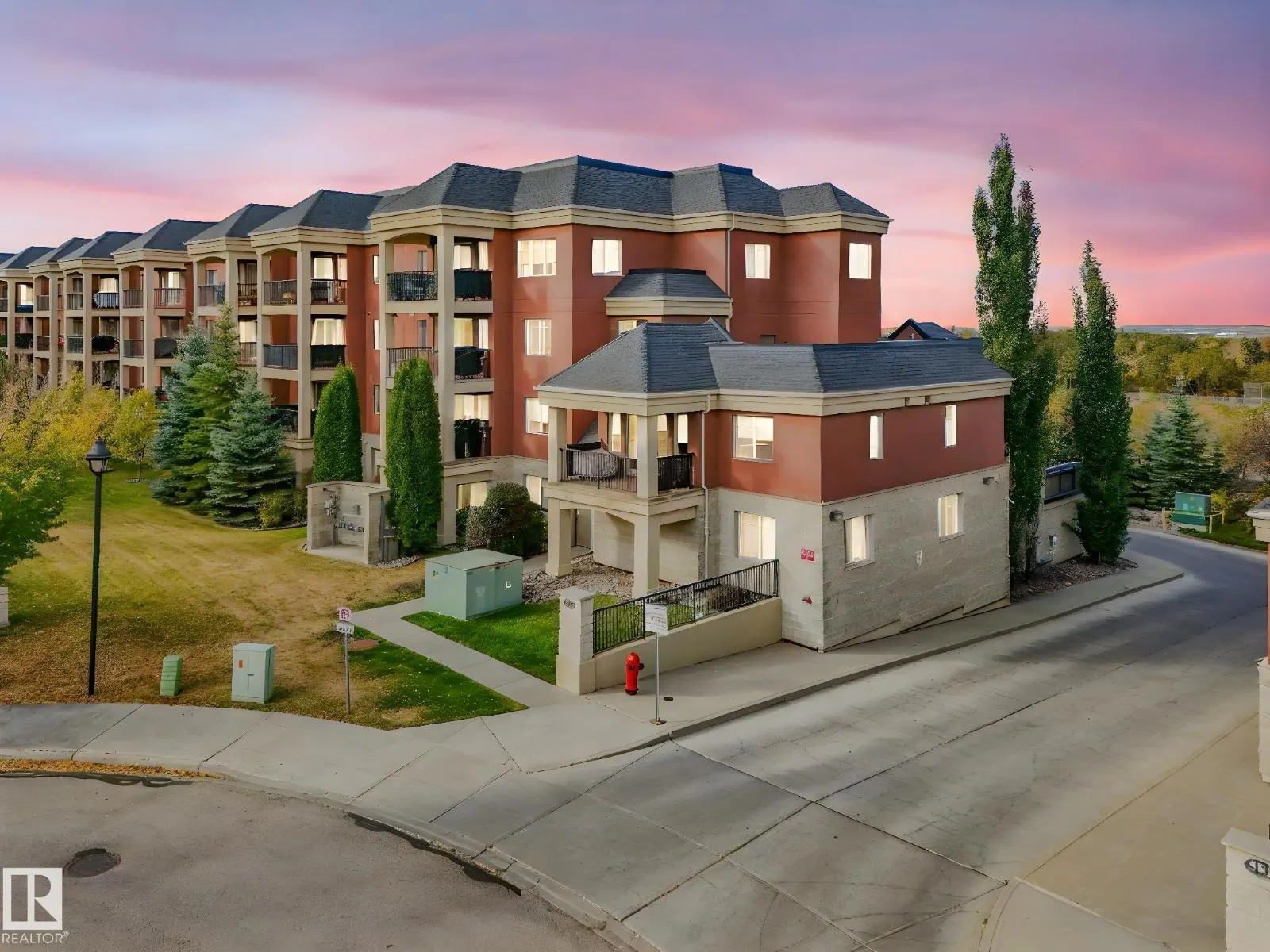 #112 500 PALISADES WY