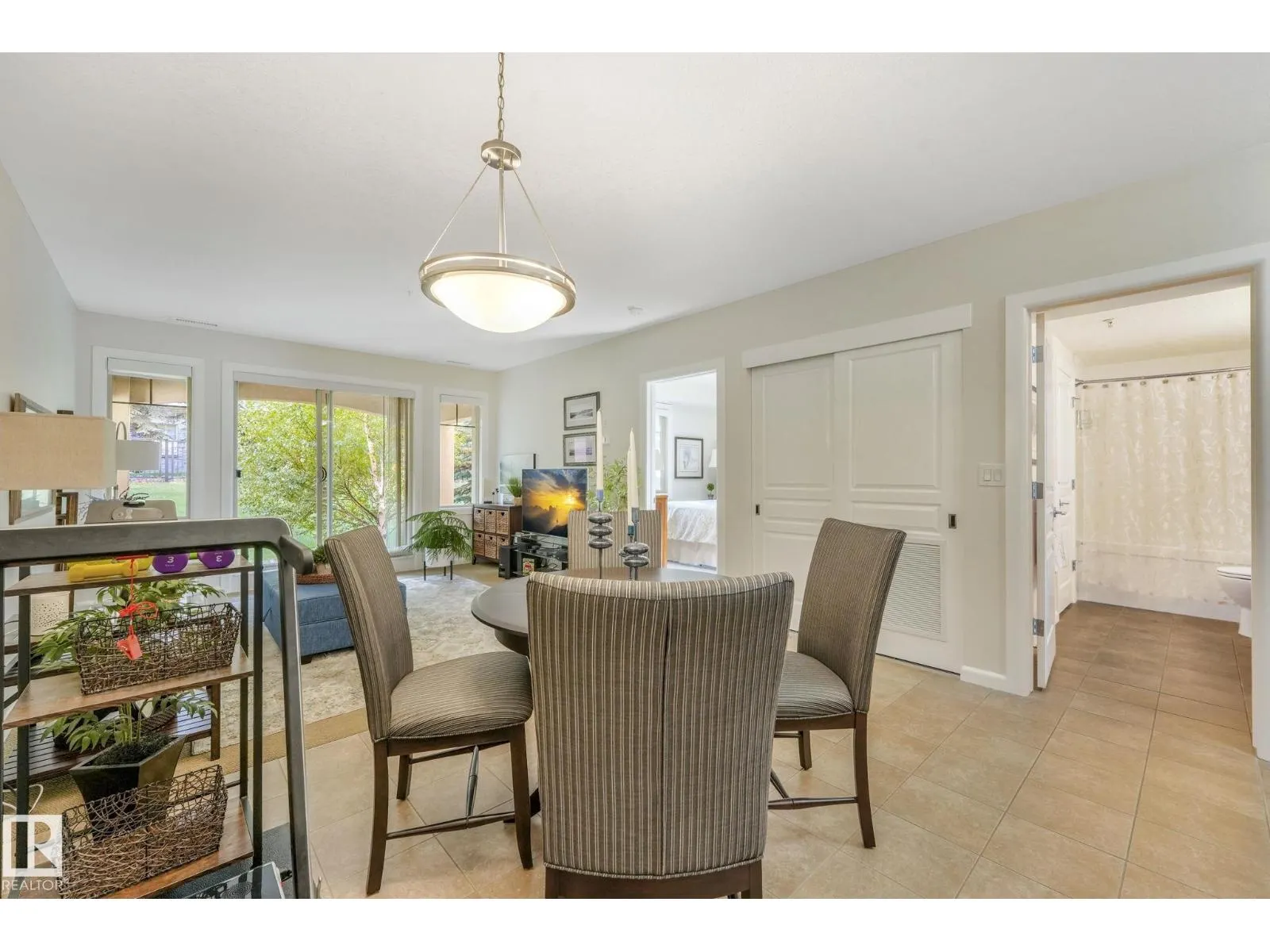 #112 500 PALISADES WY