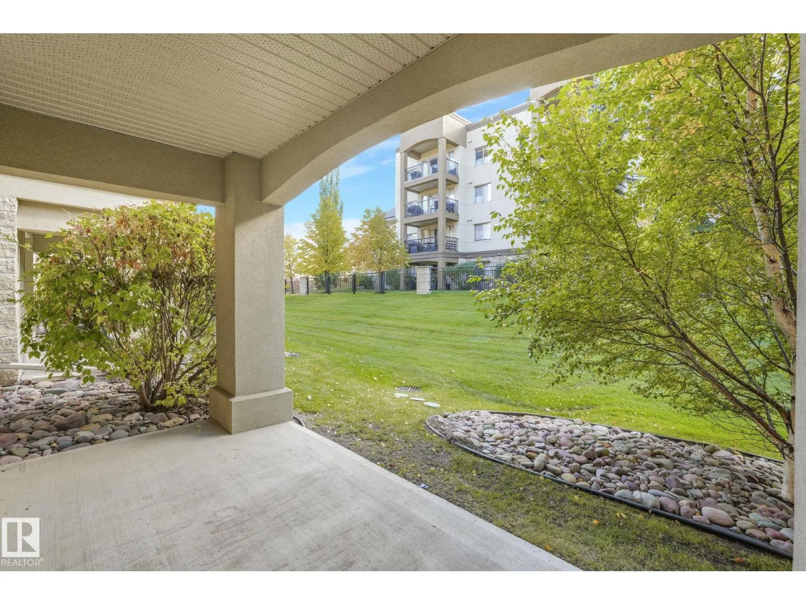 #112 500 PALISADES WY