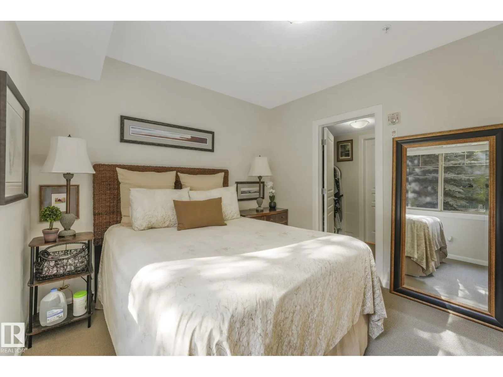 #112 500 PALISADES WY