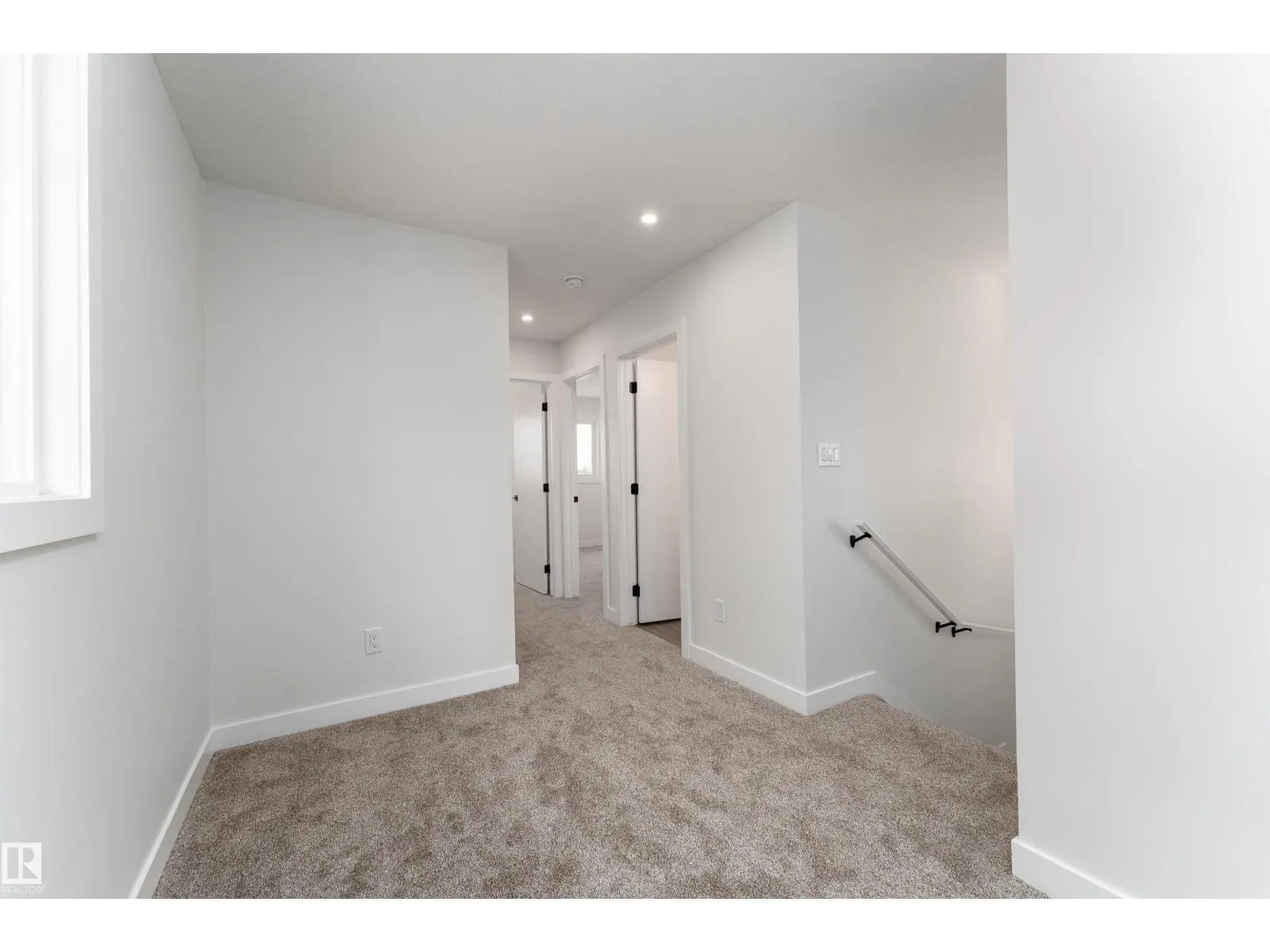 12431 47 ST NW