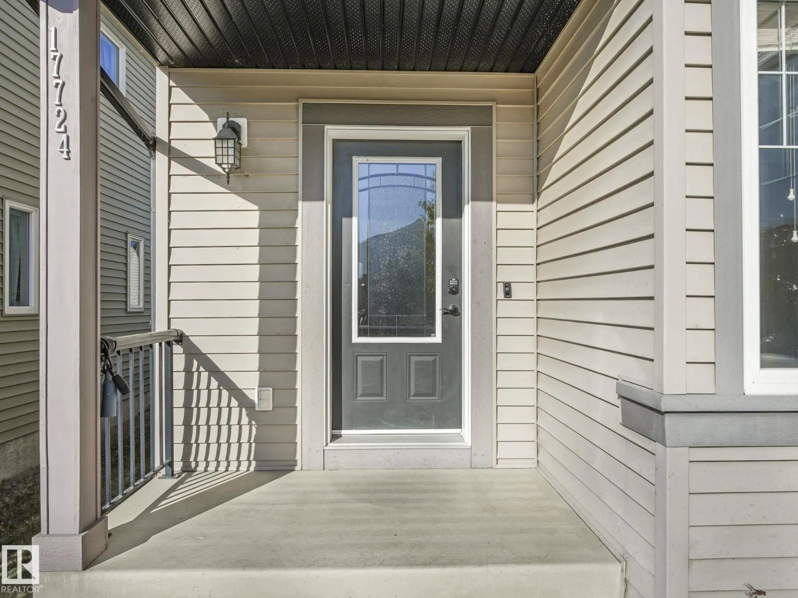 17724 6 AV SW