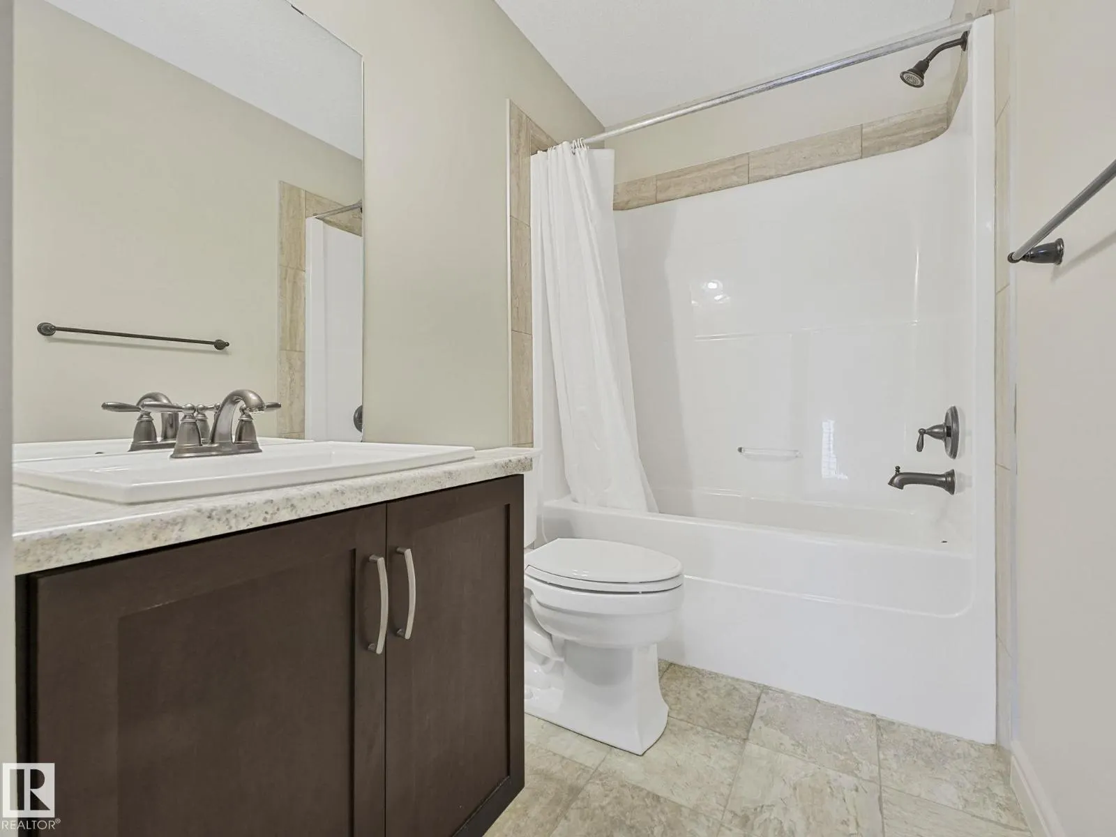 17724 6 AV SW