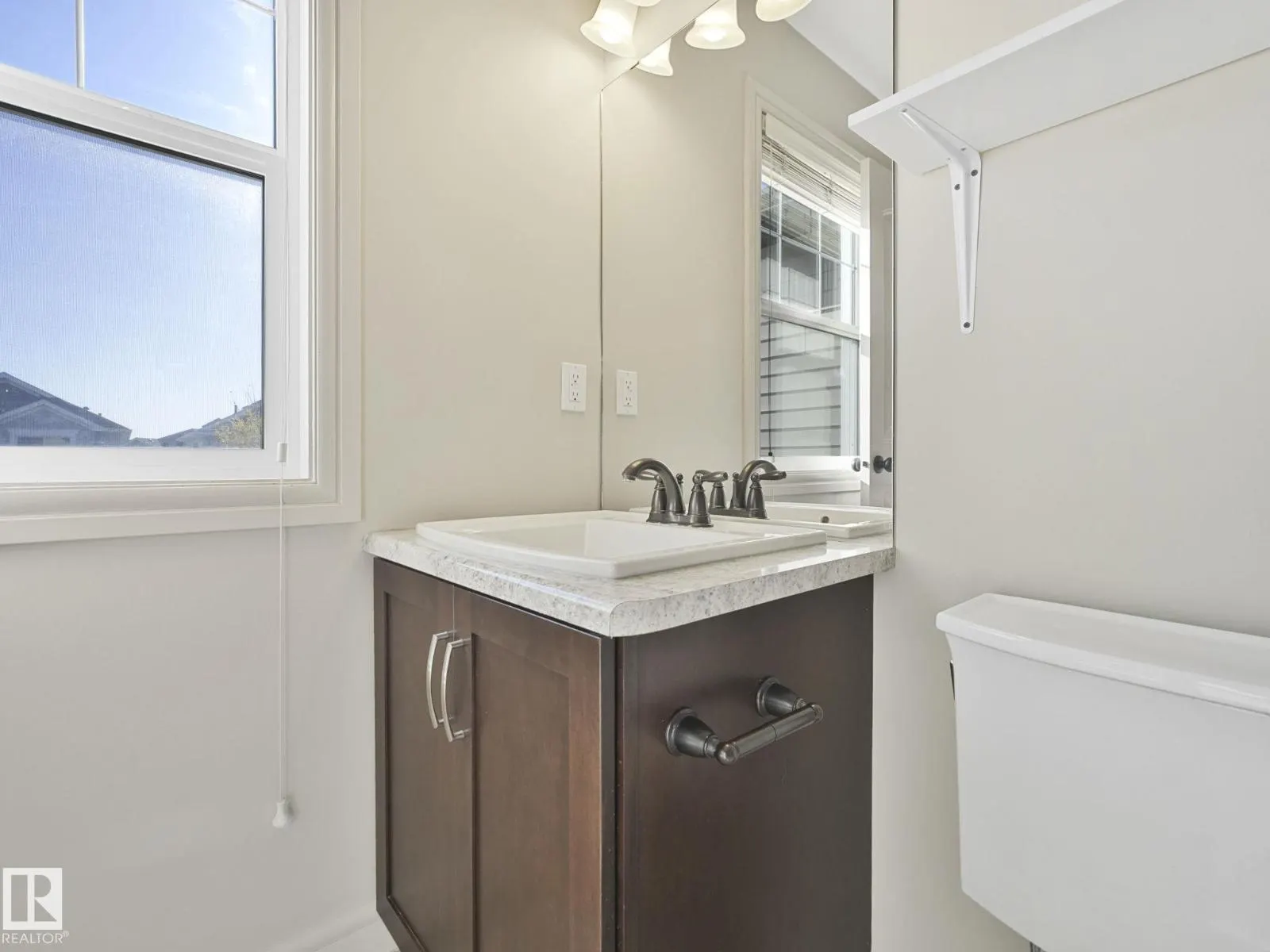 17724 6 AV SW