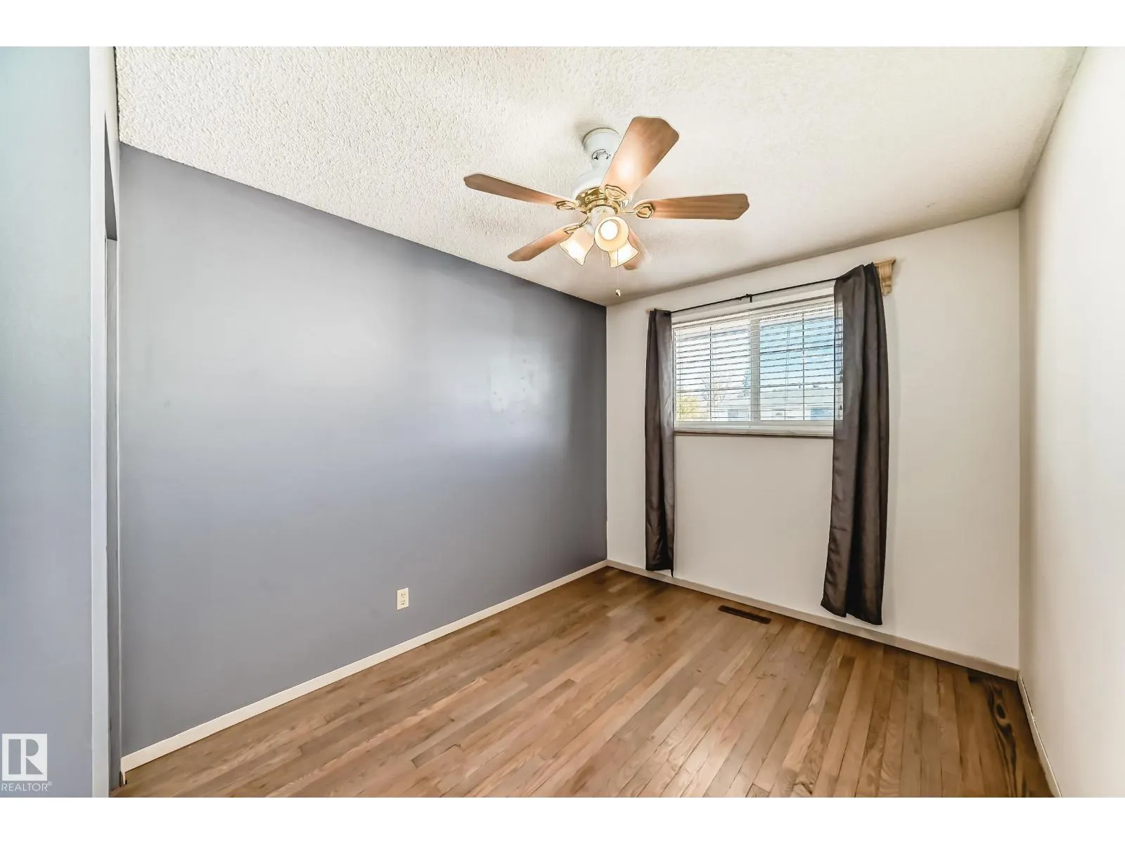 14804 73A ST NW