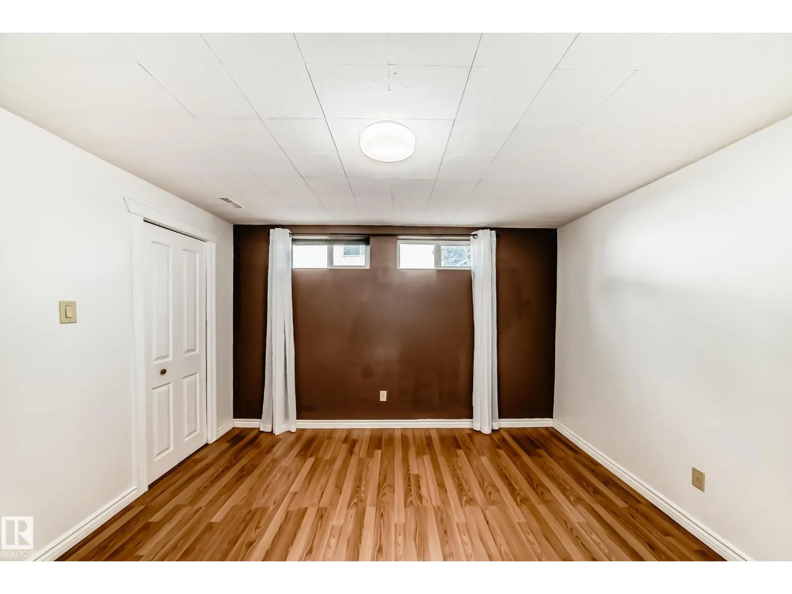 14804 73A ST NW