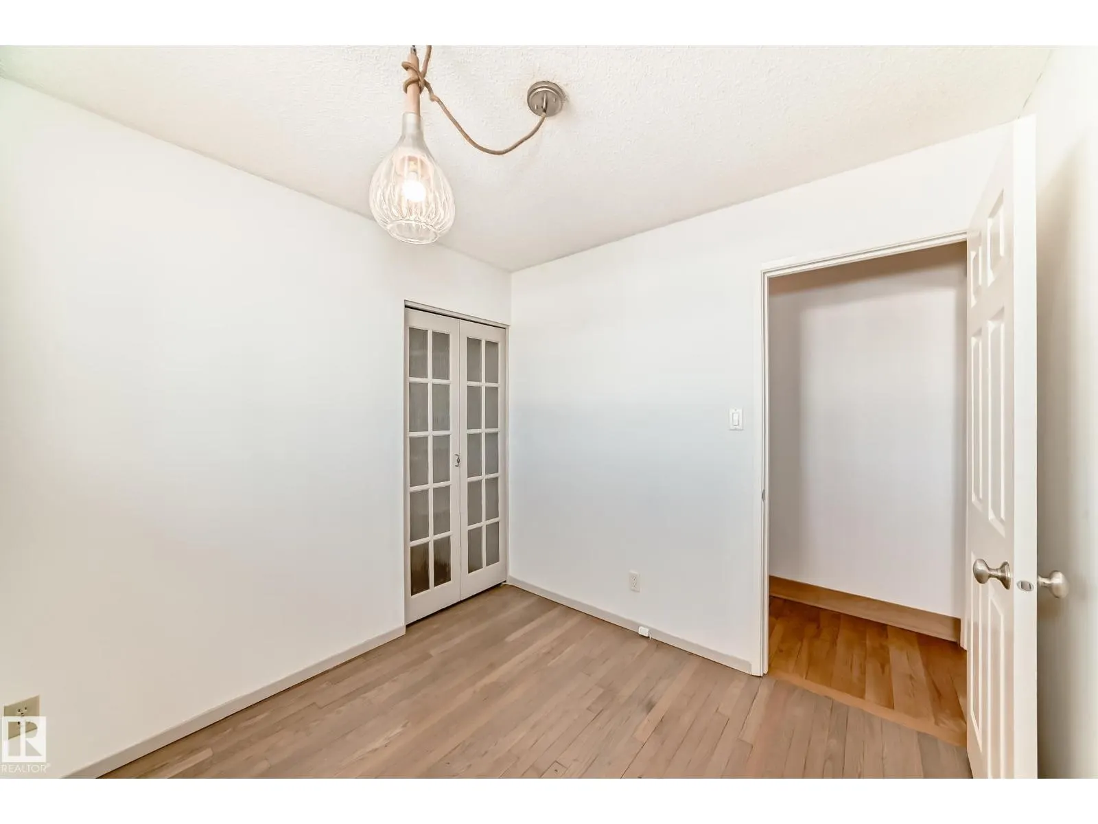 14804 73A ST NW