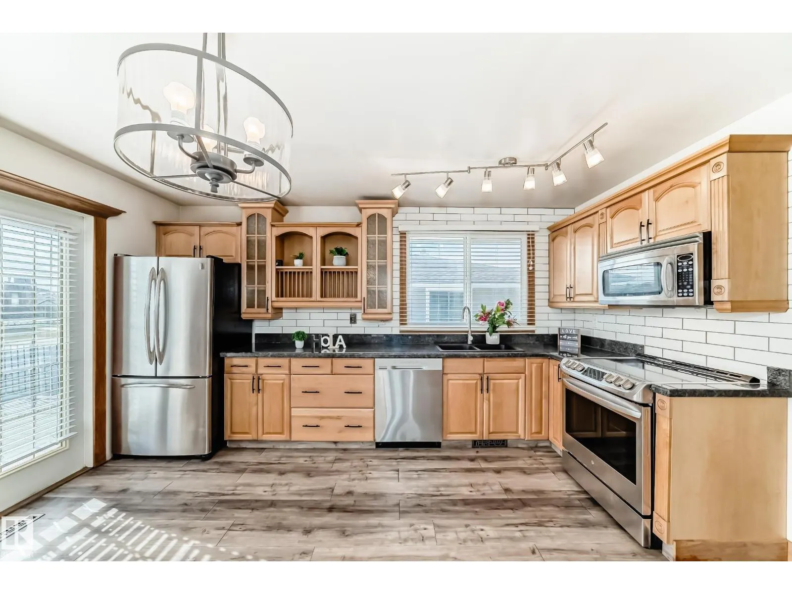 14804 73A ST NW