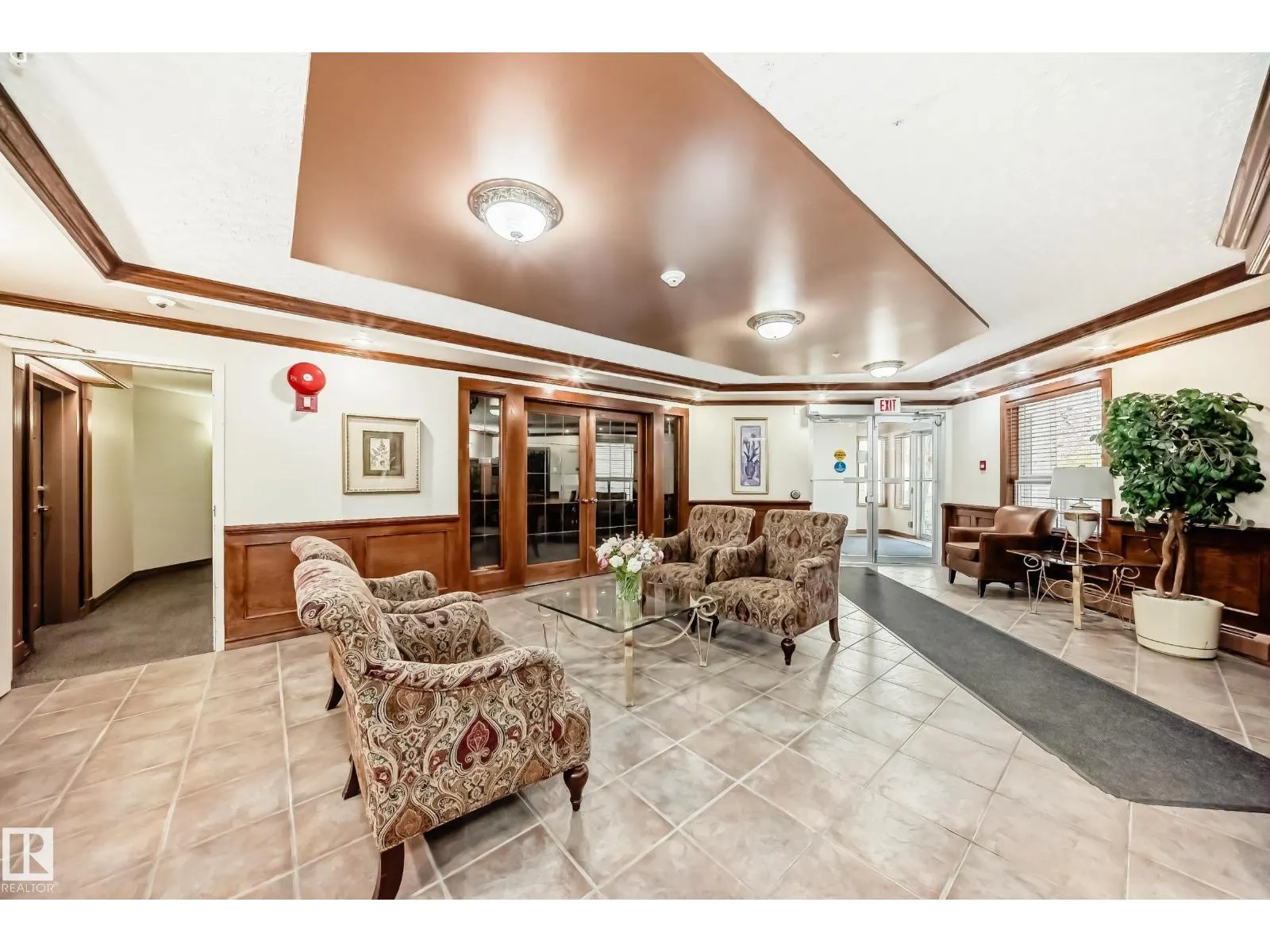 #116 9730 174 ST NW