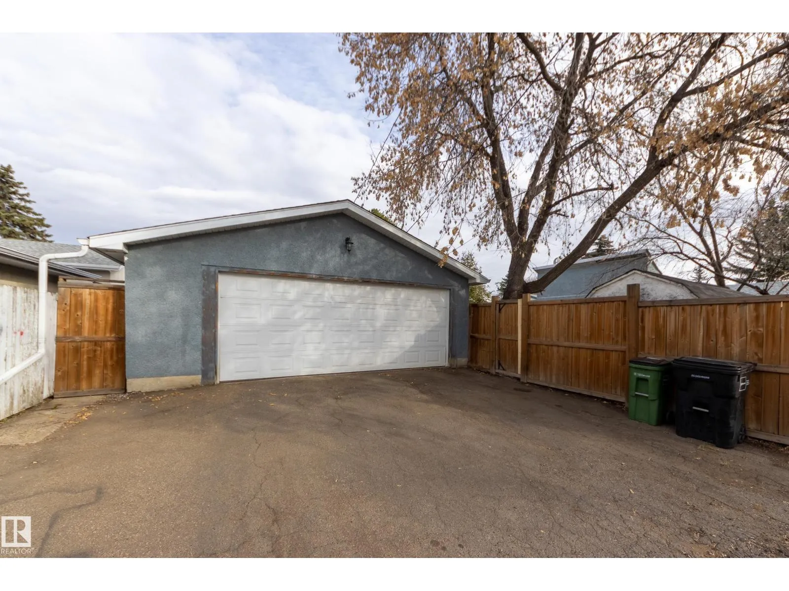 16107 80 AV NW