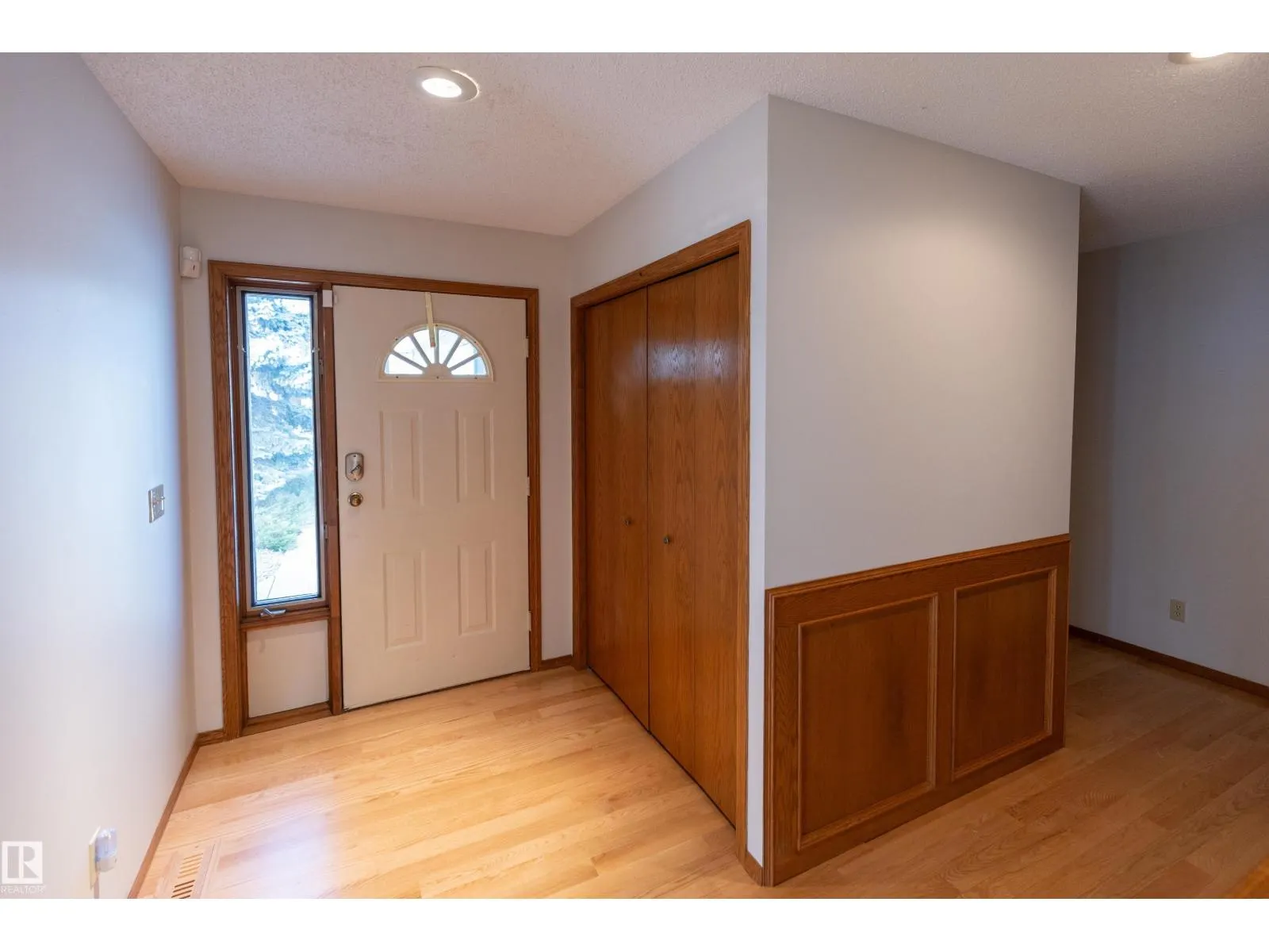 50 Hillside CR