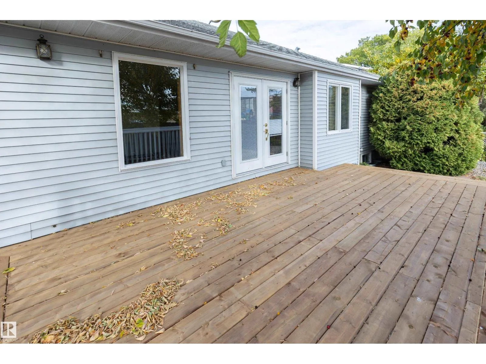 50 Hillside CR