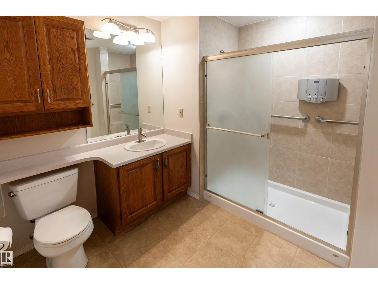 50 Hillside CR
