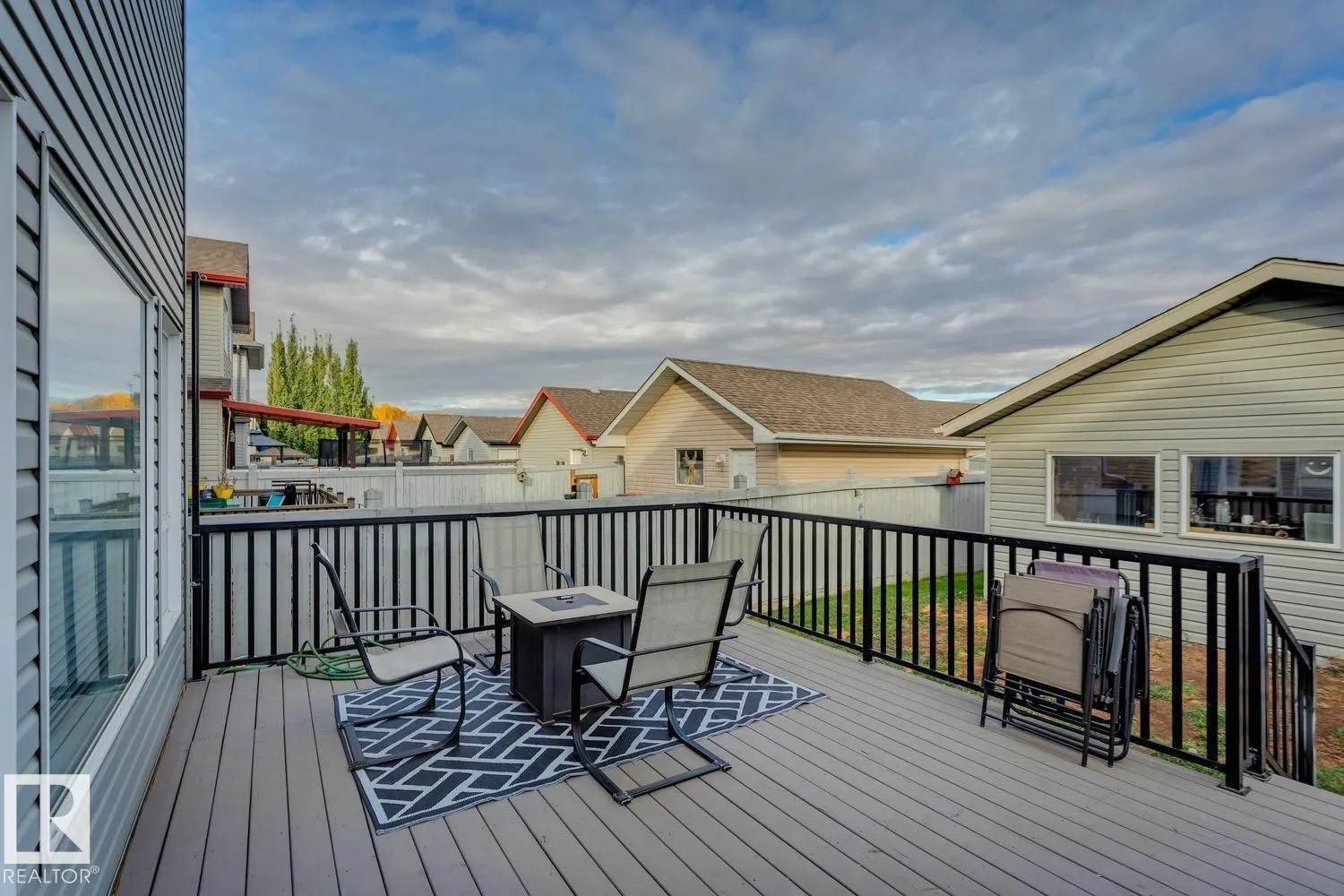 21212 58 AV NW