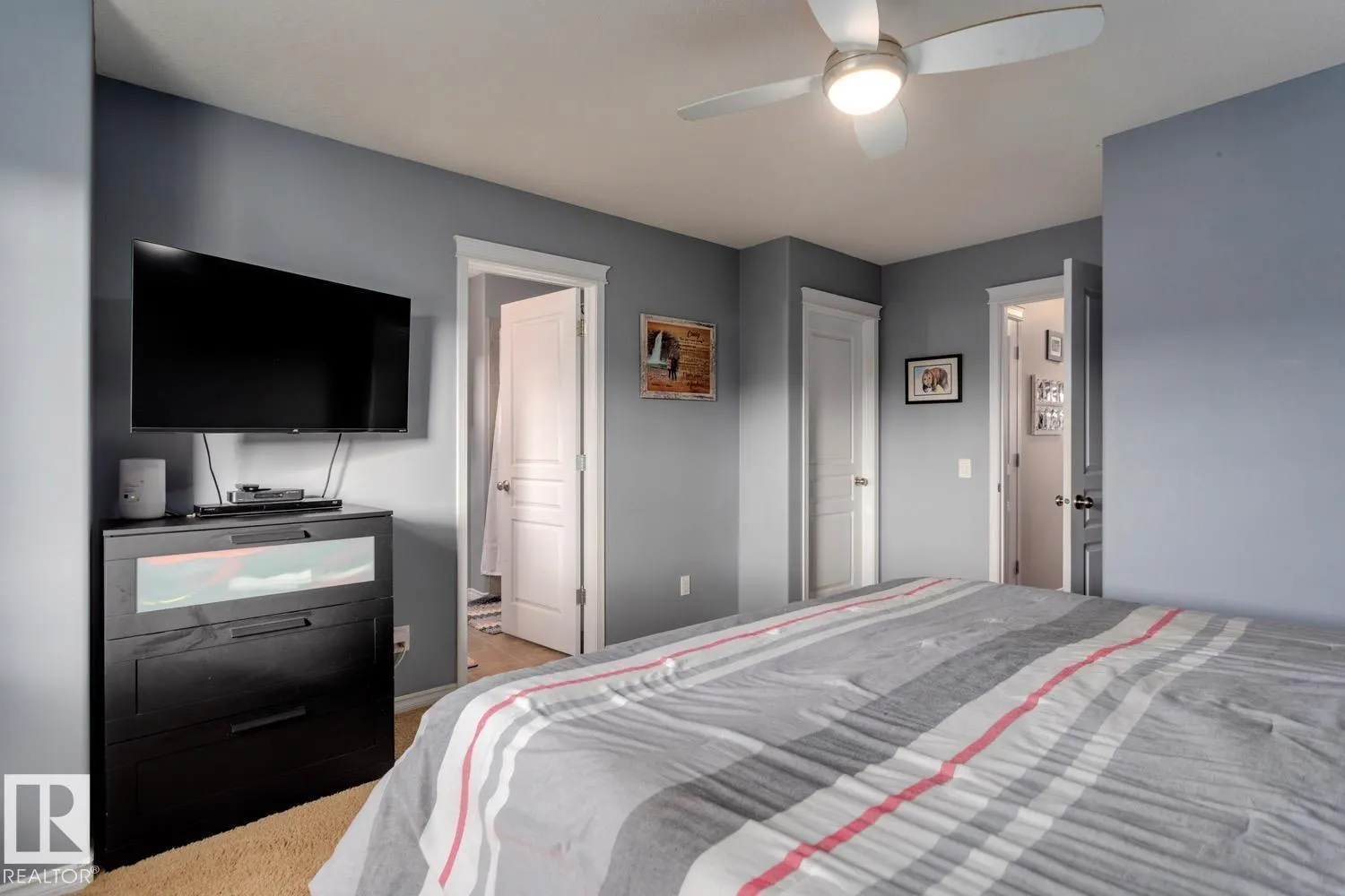 21212 58 AV NW