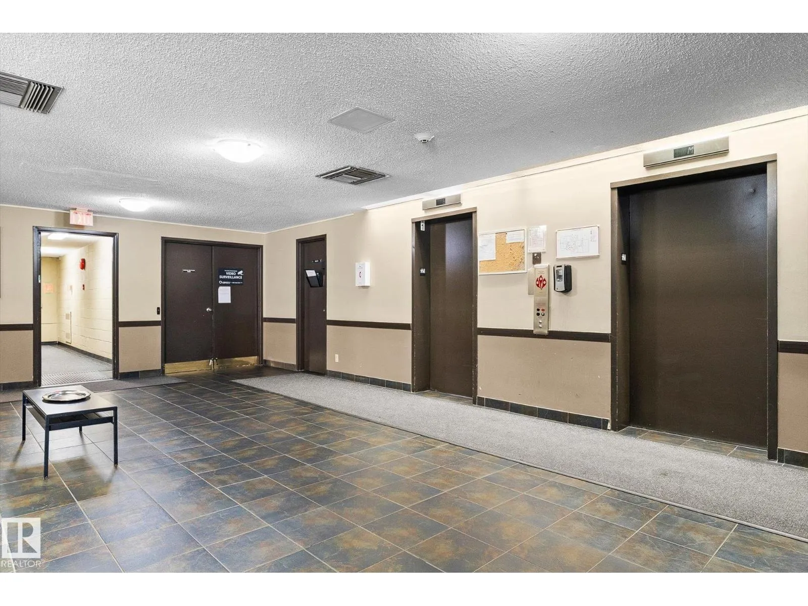 #104 10175 114 ST NW