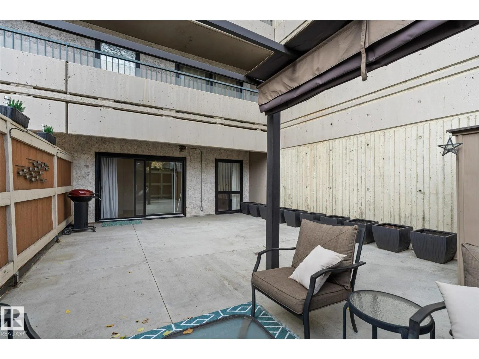 #104 10175 114 ST NW