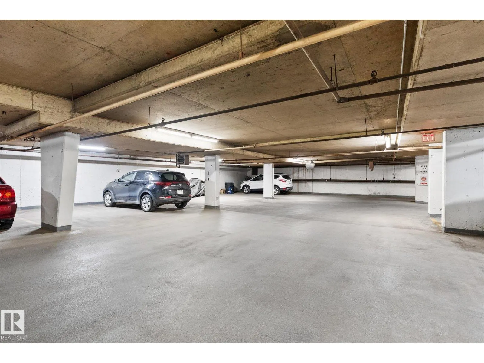 #104 10175 114 ST NW