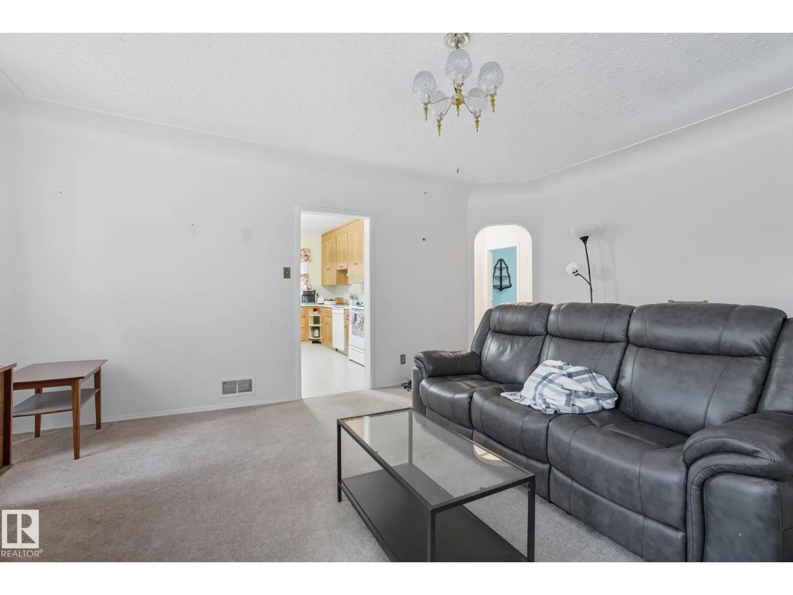 12414 88 ST NW