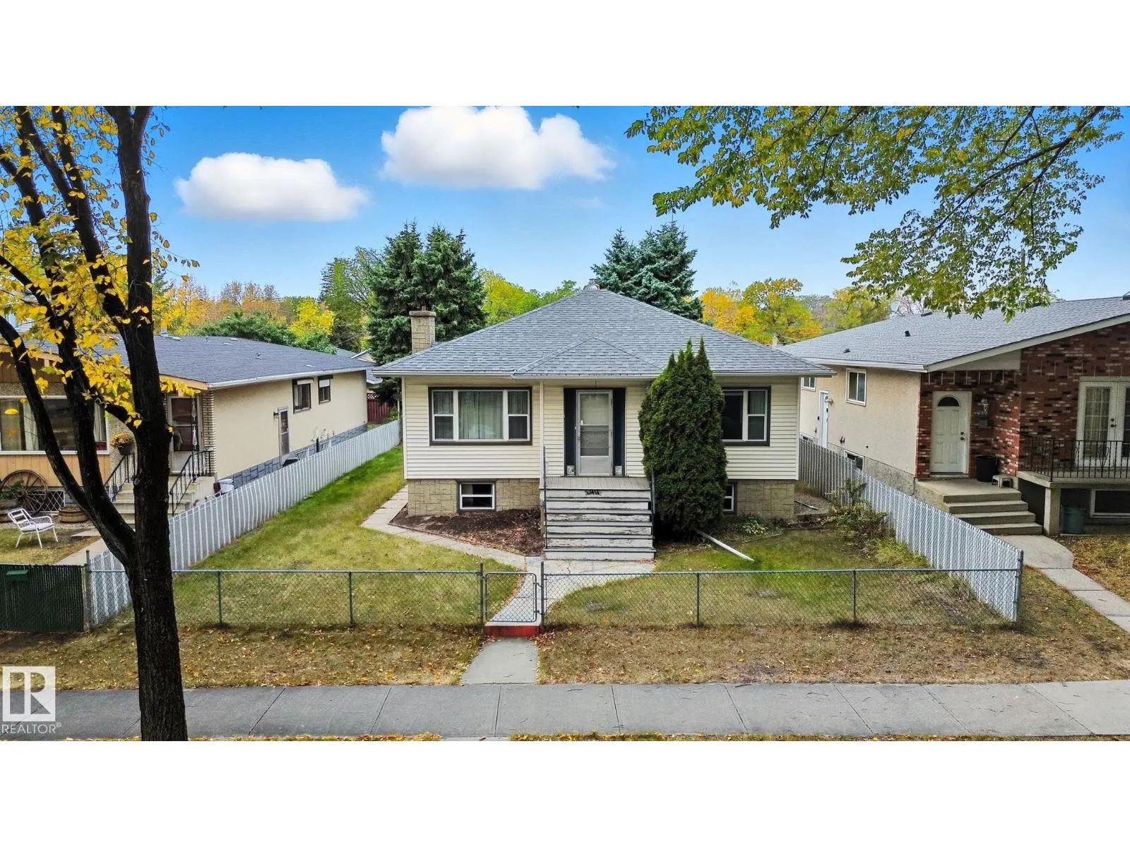 12414 88 ST NW