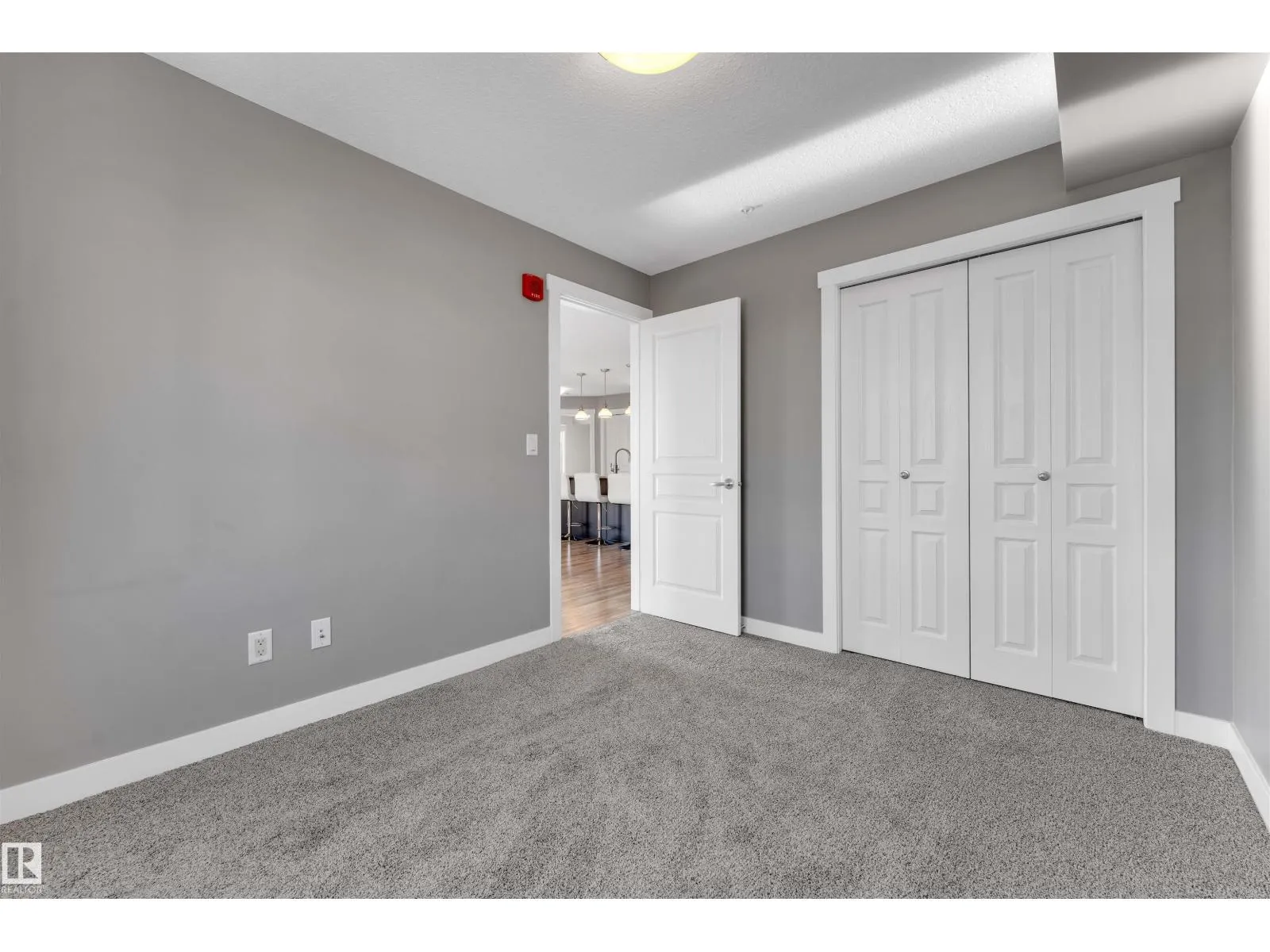 #319 3670 139 AV NW