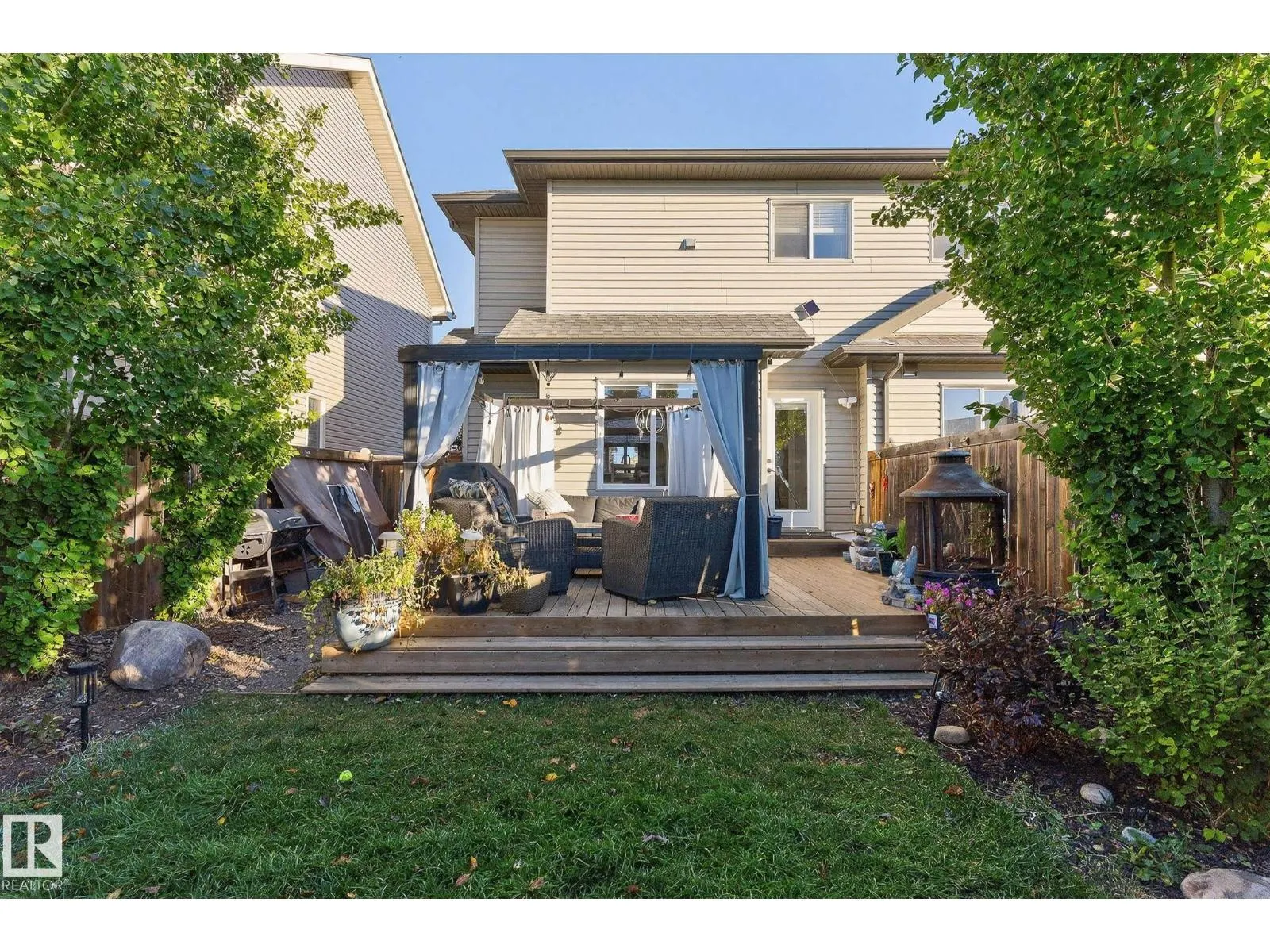 361 NELSON DR
