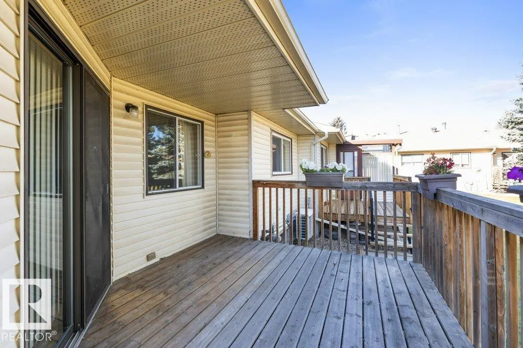 10646 153 AV NW