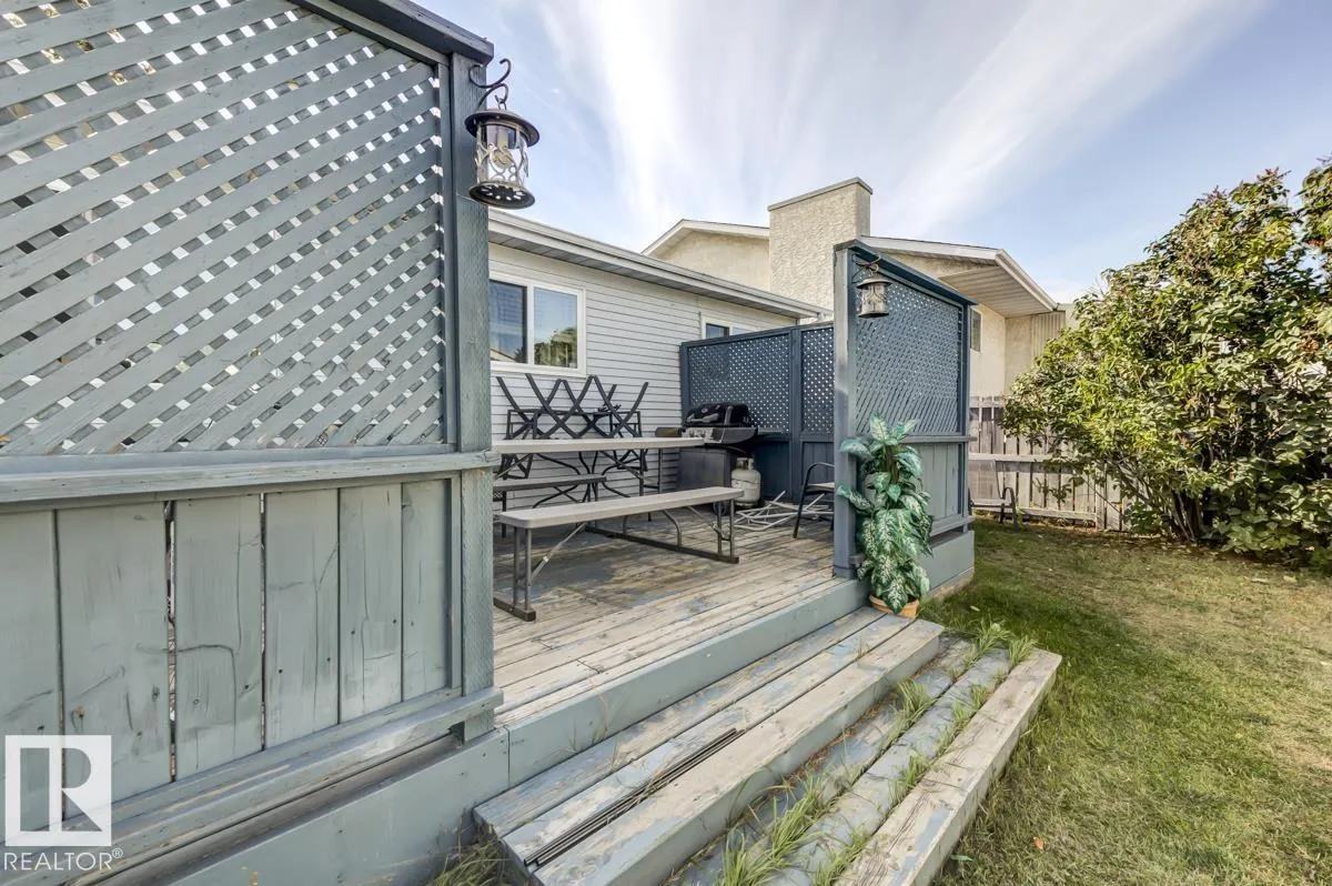 1187 LAKEWOOD RD N NW
