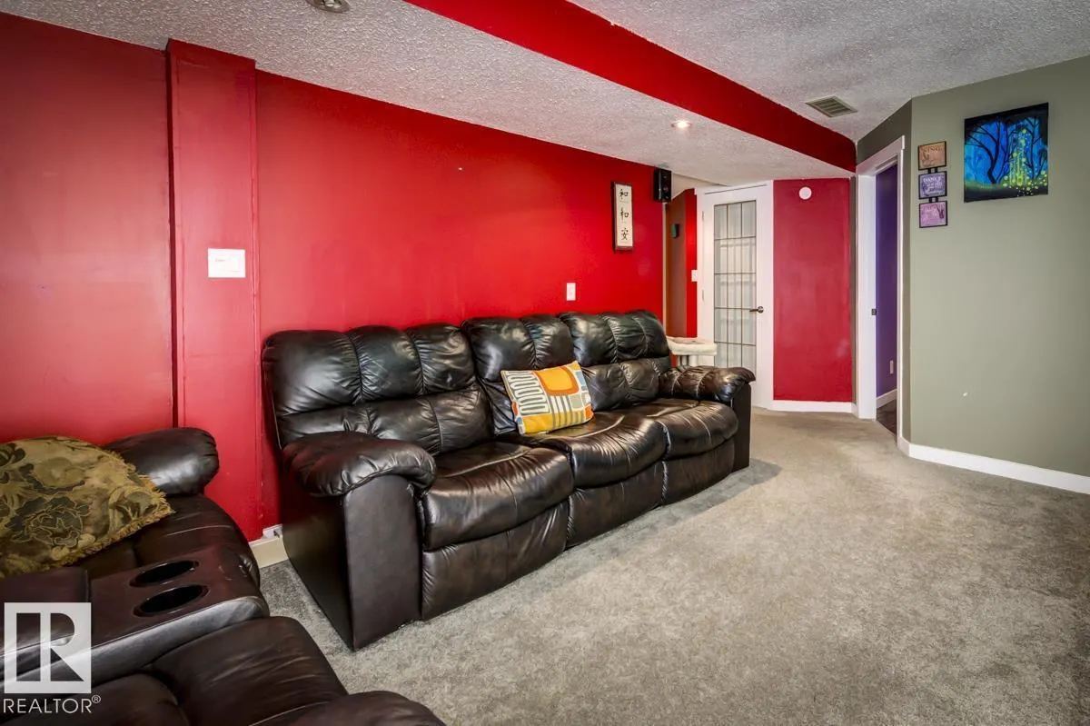 1187 LAKEWOOD RD N NW